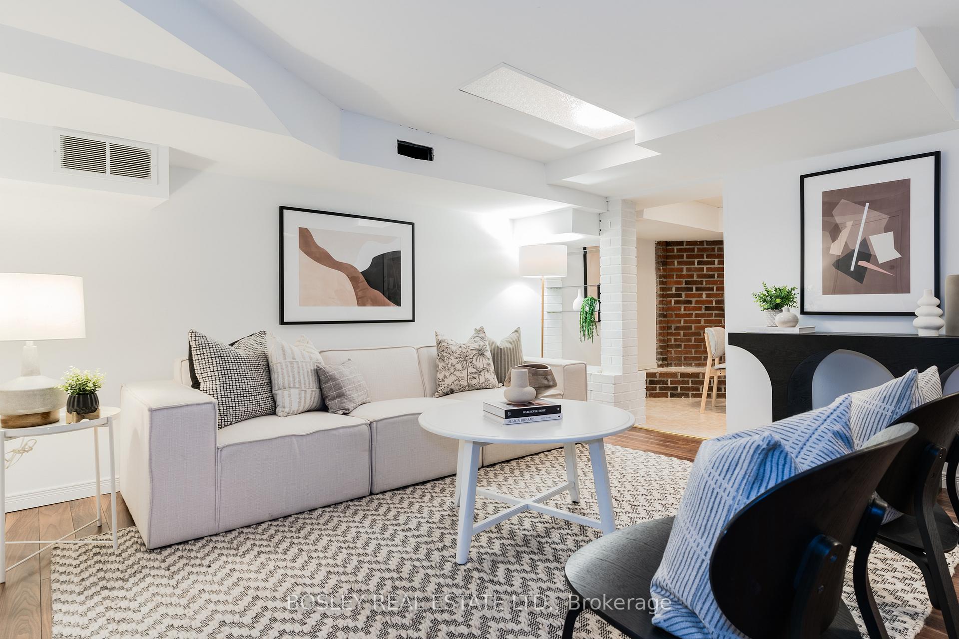 Photo 32 of 1716 Dundas Street E, Toronto, Greenwood-Coxwell — HOMEH