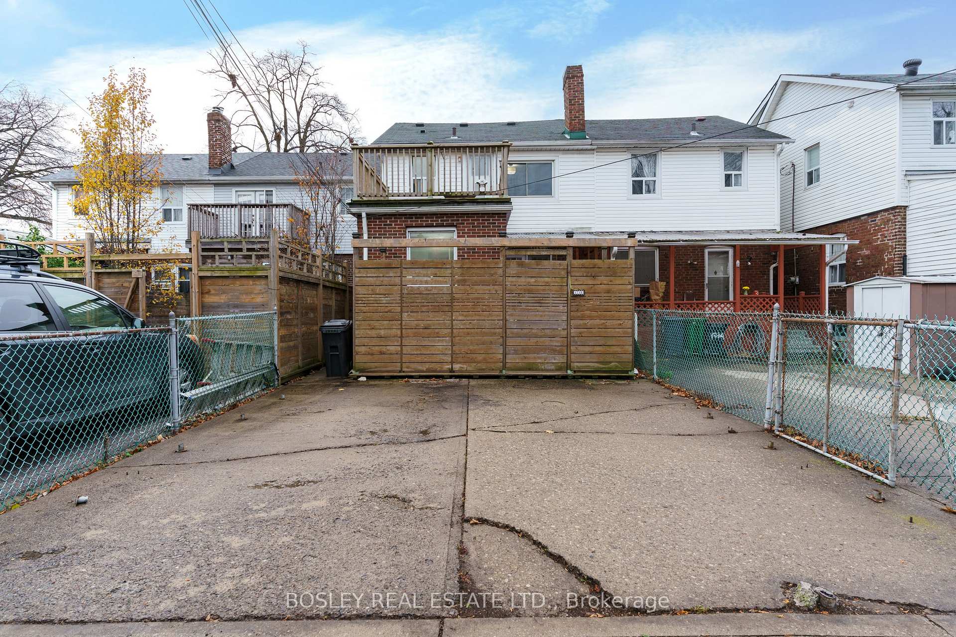 Photo 39 of 1716 Dundas Street E, Toronto, Greenwood-Coxwell — HOMEH