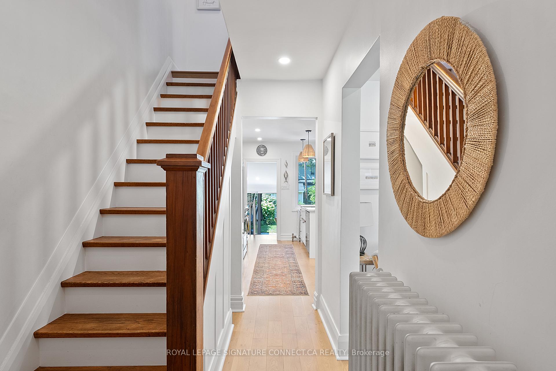 Photo 5 of 16 Springdale Boulevard, Toronto, East York — HOMEH