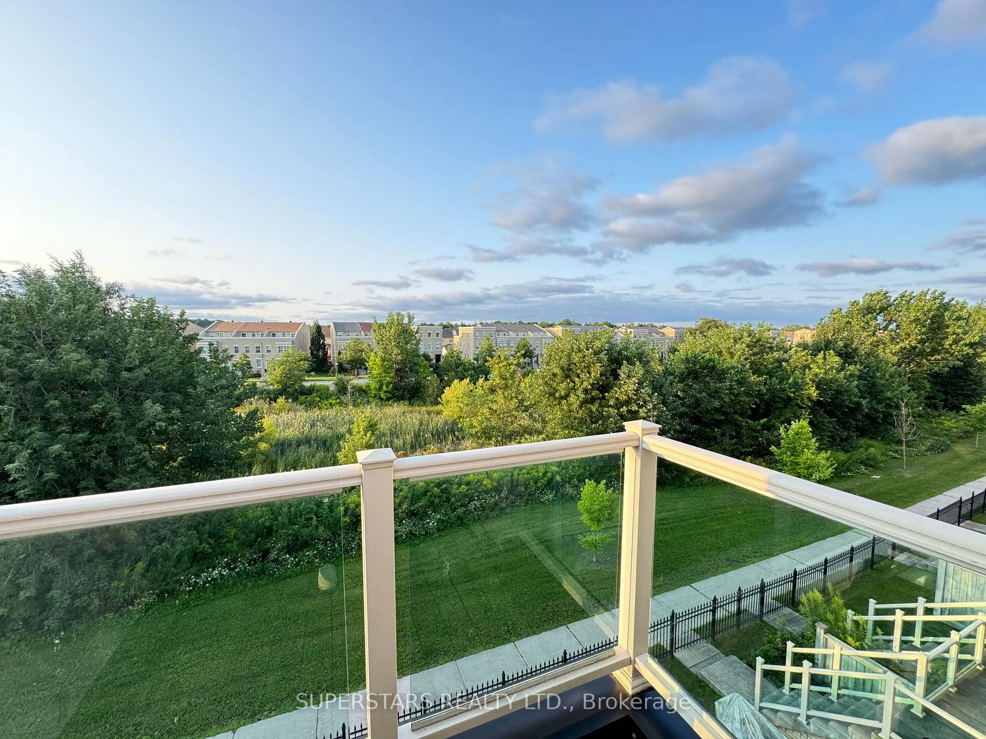 Photo 4 of 51 victor herbert Way, Markham, Cathedraltown — HOMEH