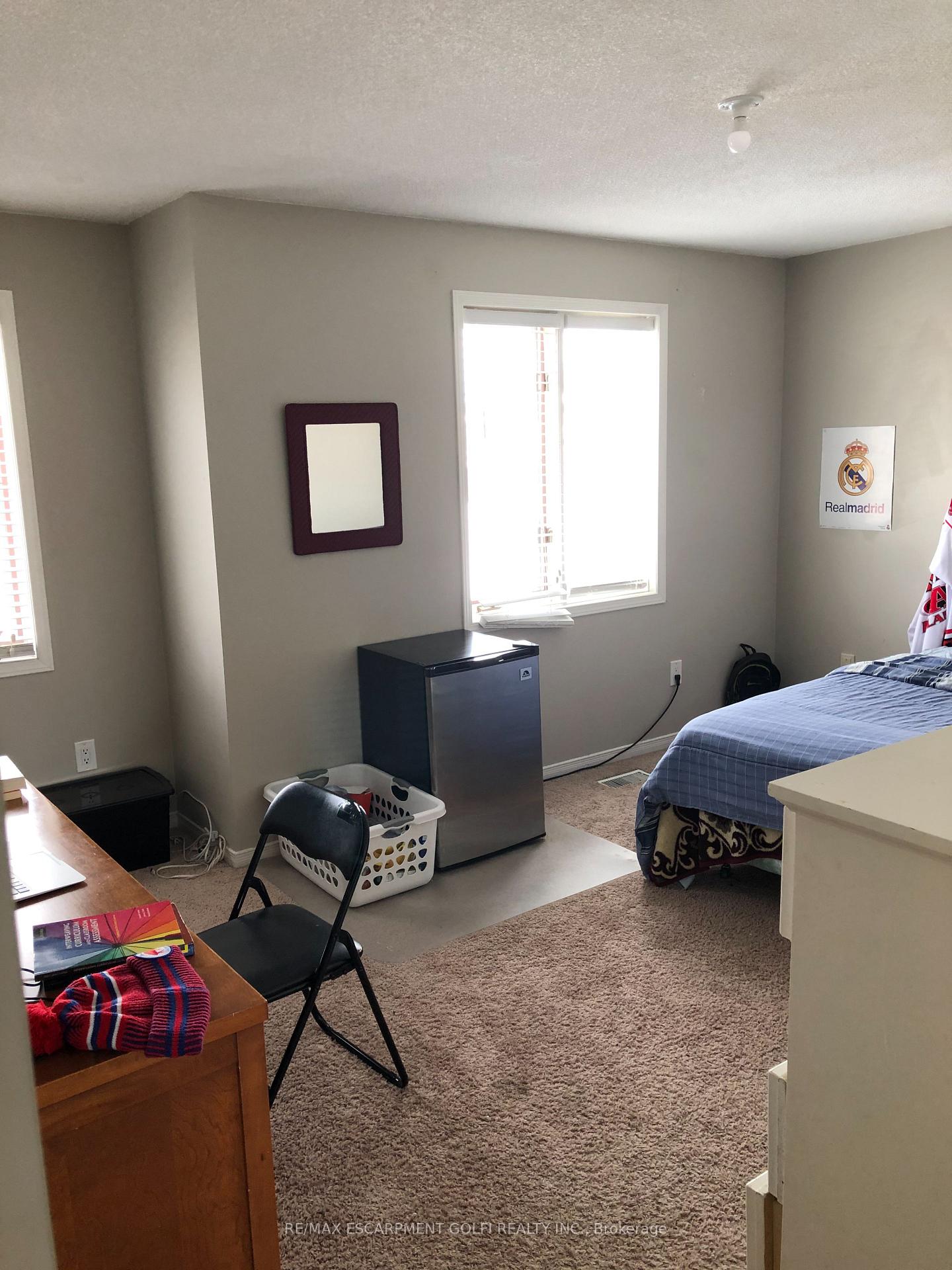 Photo 13 of 13 Devine Crescent, Thorold, Confederation Heights — HOMEH