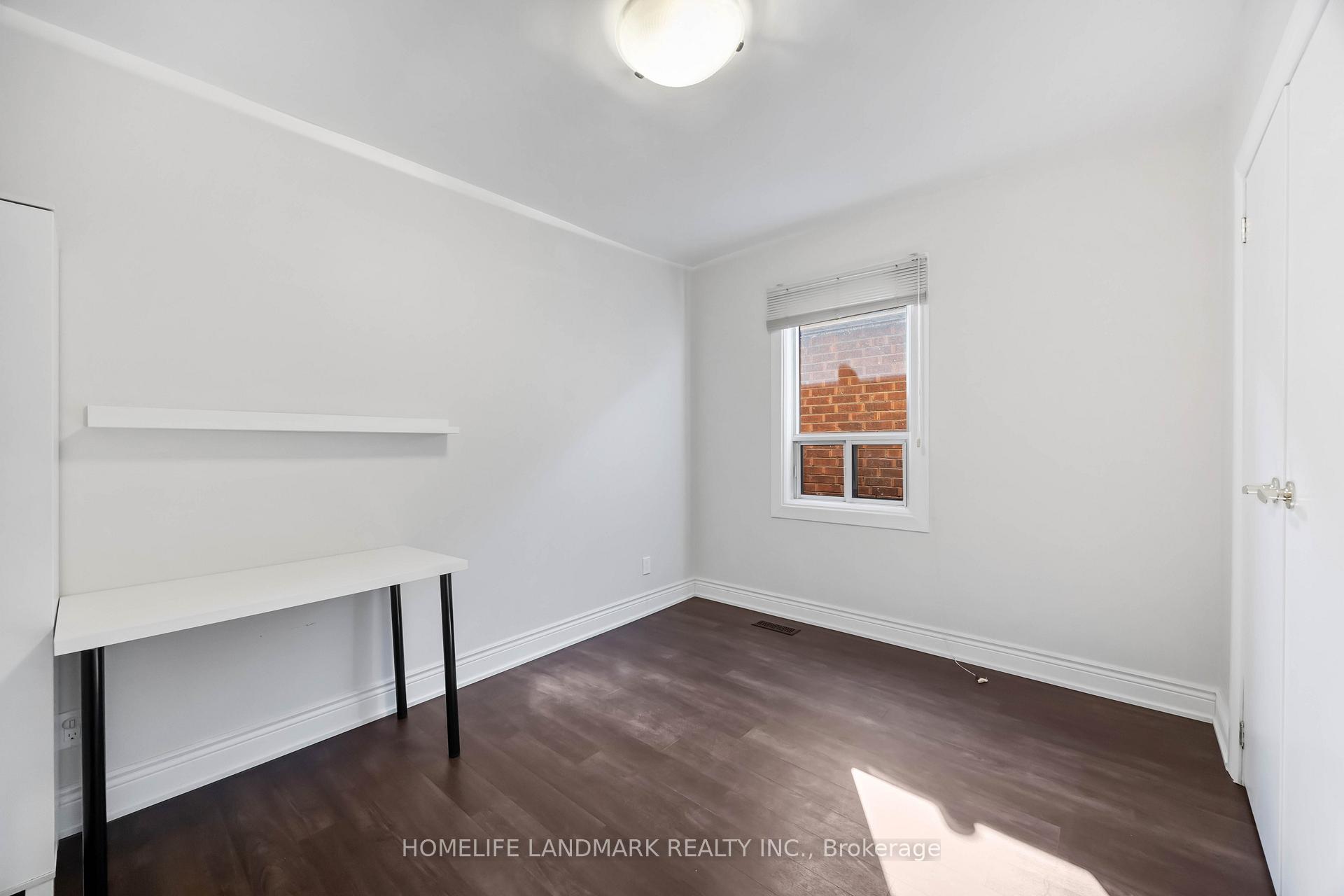 Photo 16 of Unit Main, 160 Humewood Drive, Toronto, Humewood-Cedarvale — HOMEH