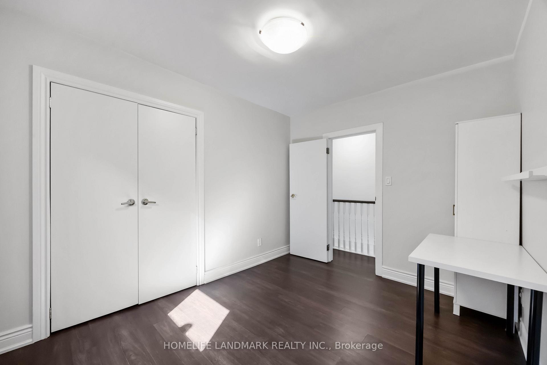 Photo 17 of Unit Main, 160 Humewood Drive, Toronto, Humewood-Cedarvale — HOMEH