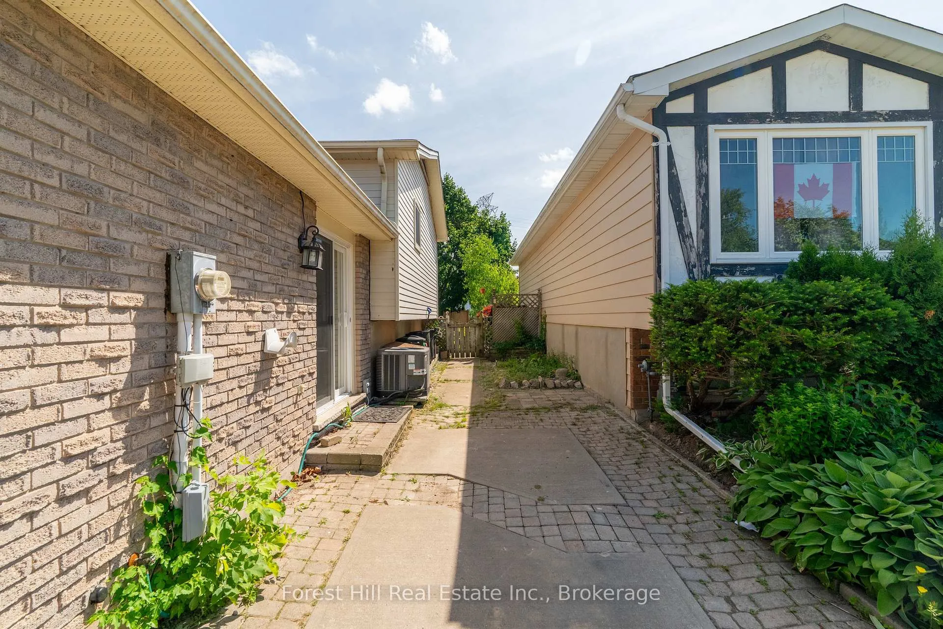 Photo 28 of 15 Homestead Place, Kitchener — HOMEH
