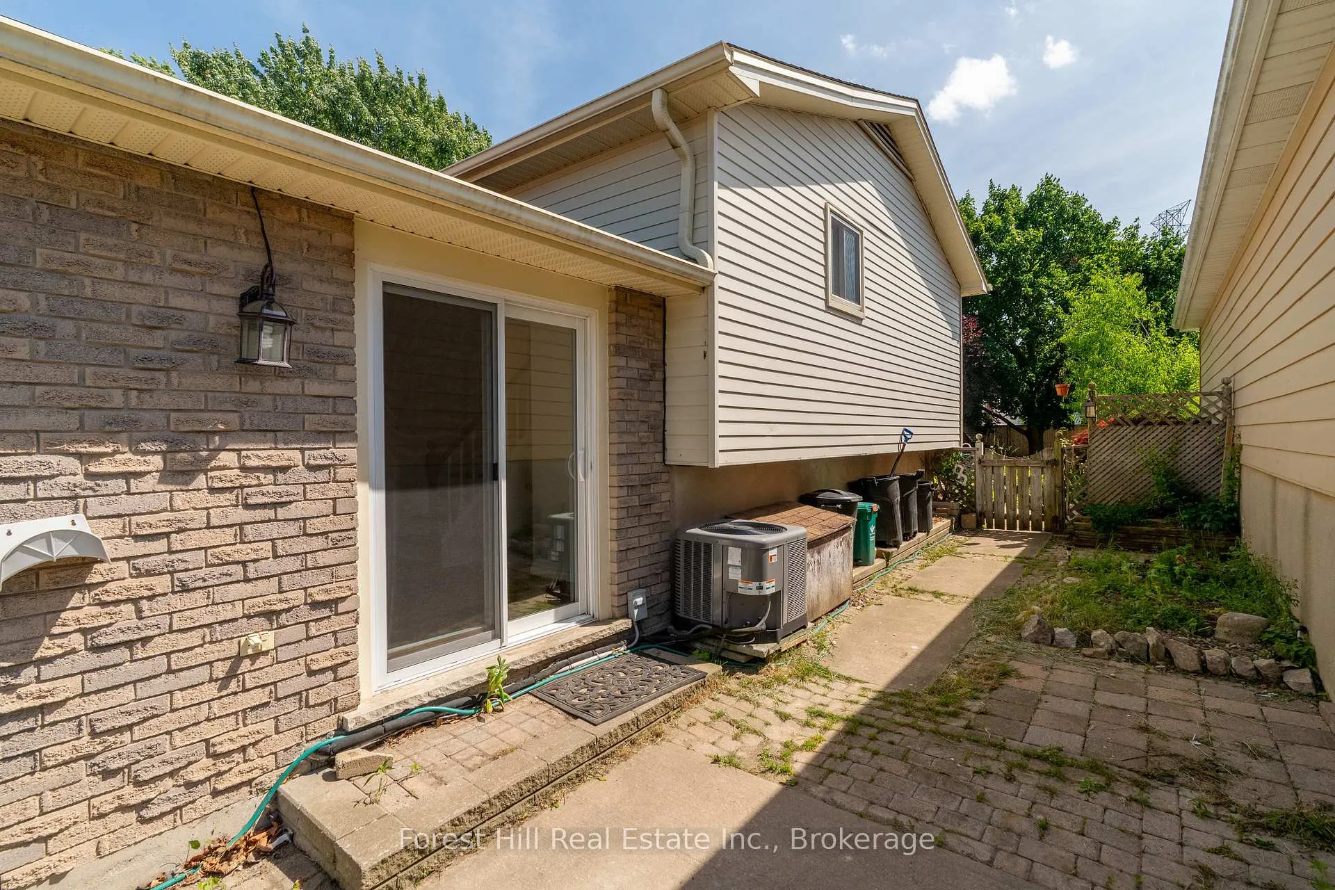Photo 29 of 15 Homestead Place, Kitchener — HOMEH