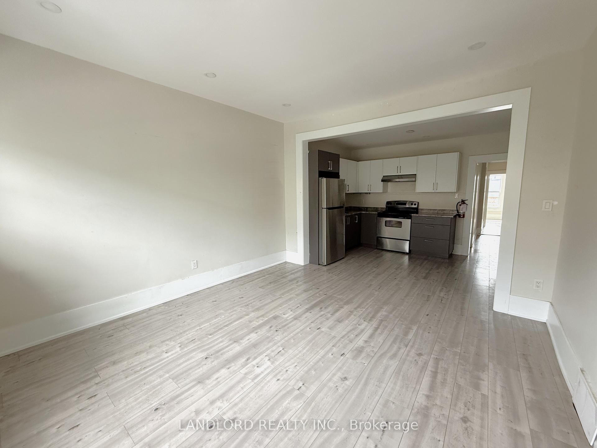 Photo 4 of Unit 1, 1 Foxley Street, Toronto, Trinity-Bellwoods — HOMEH