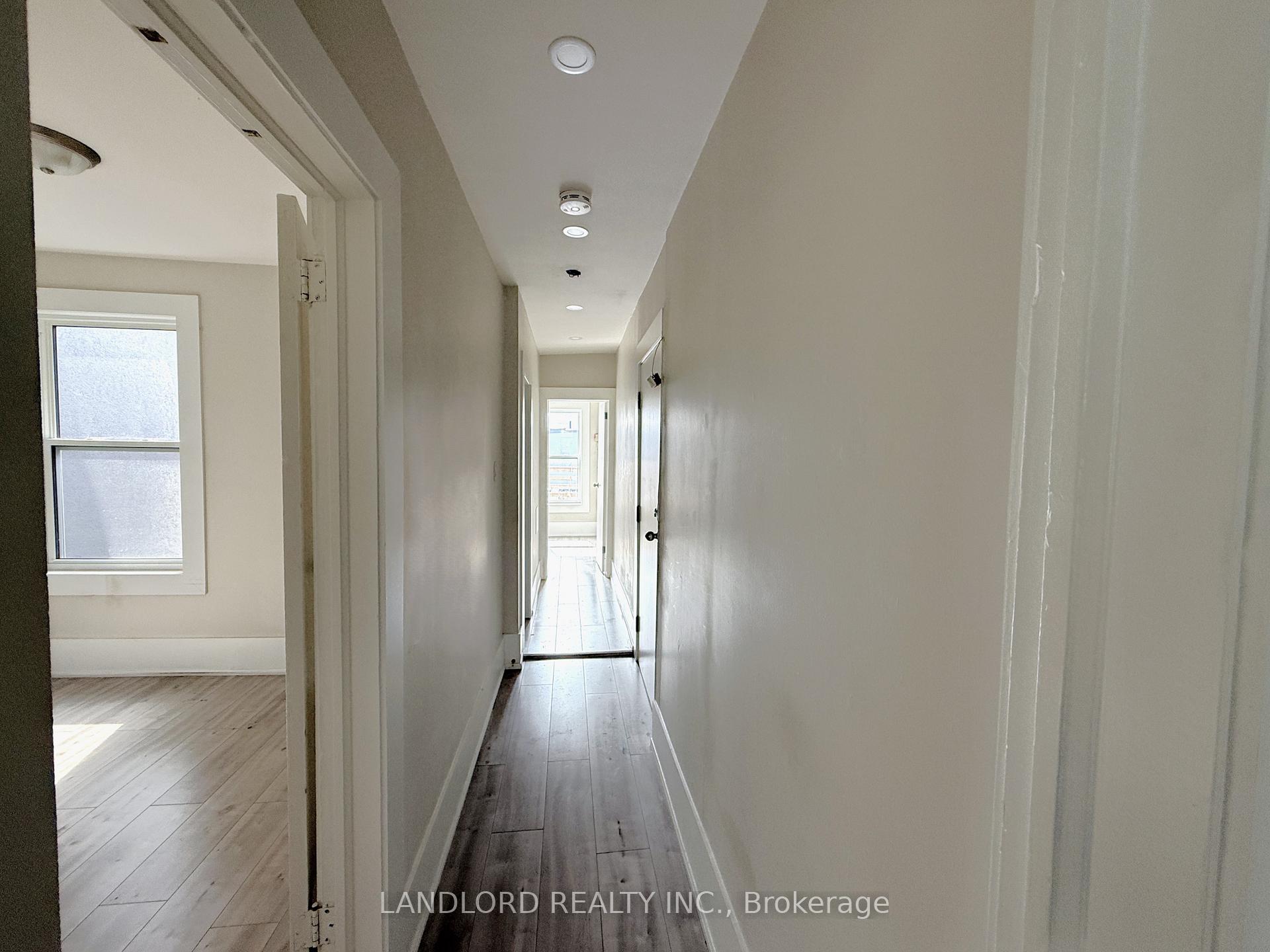 Photo 5 of Unit 1, 1 Foxley Street, Toronto, Trinity-Bellwoods — HOMEH