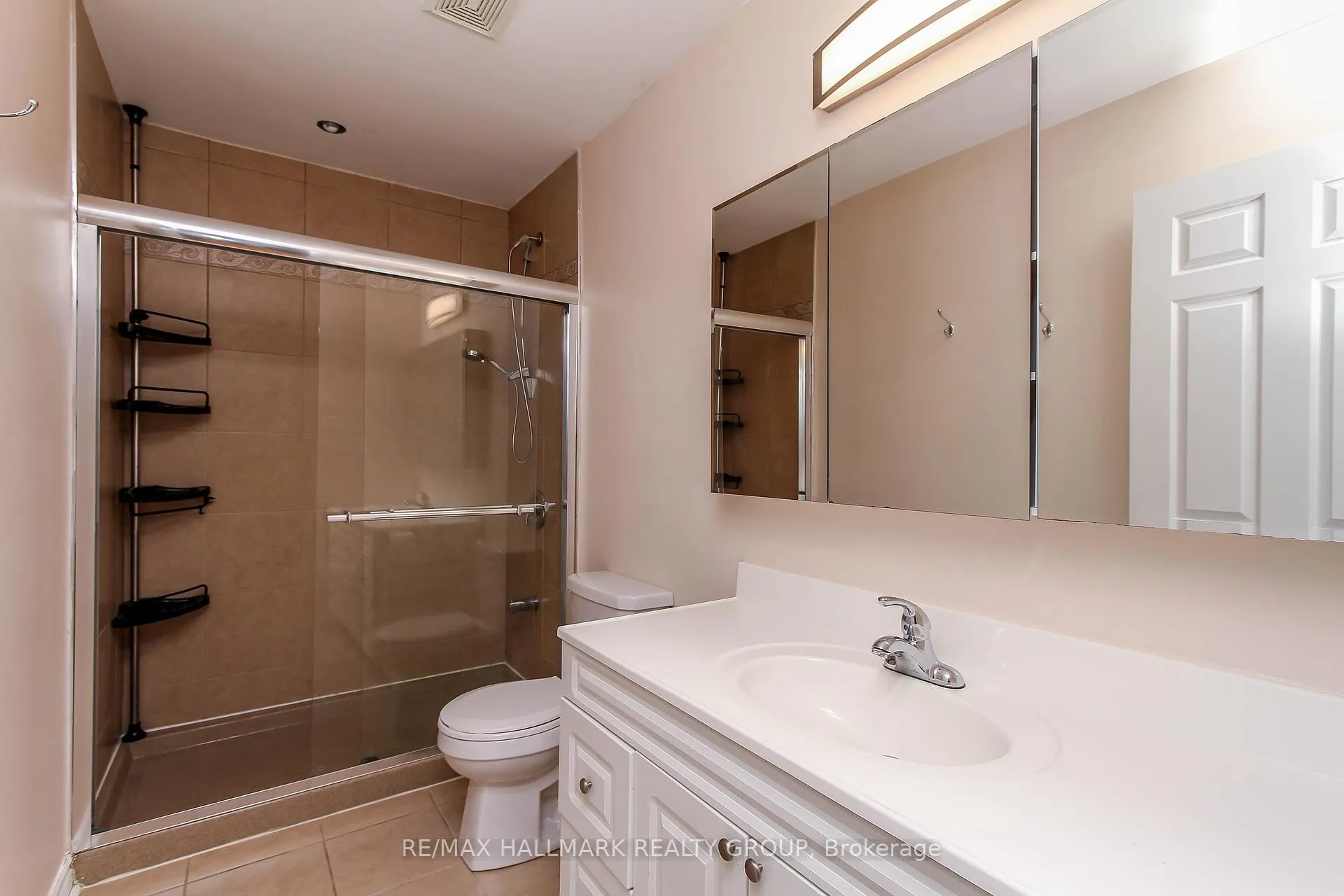 Photo 31 of 1210 Bordeau Grove, Ottawa, Convent Glen — HOMEH