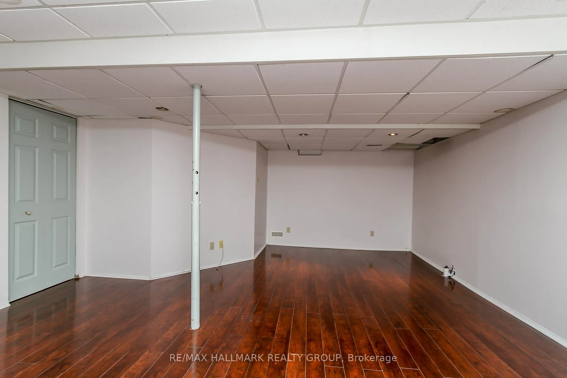 Photo 33 of 1210 Bordeau Grove, Ottawa, Convent Glen — HOMEH