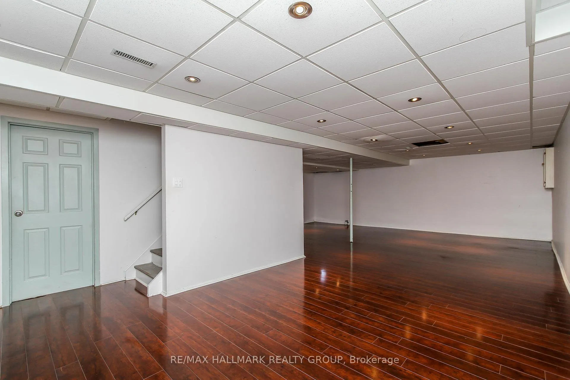 Photo 35 of 1210 Bordeau Grove, Ottawa, Convent Glen — HOMEH