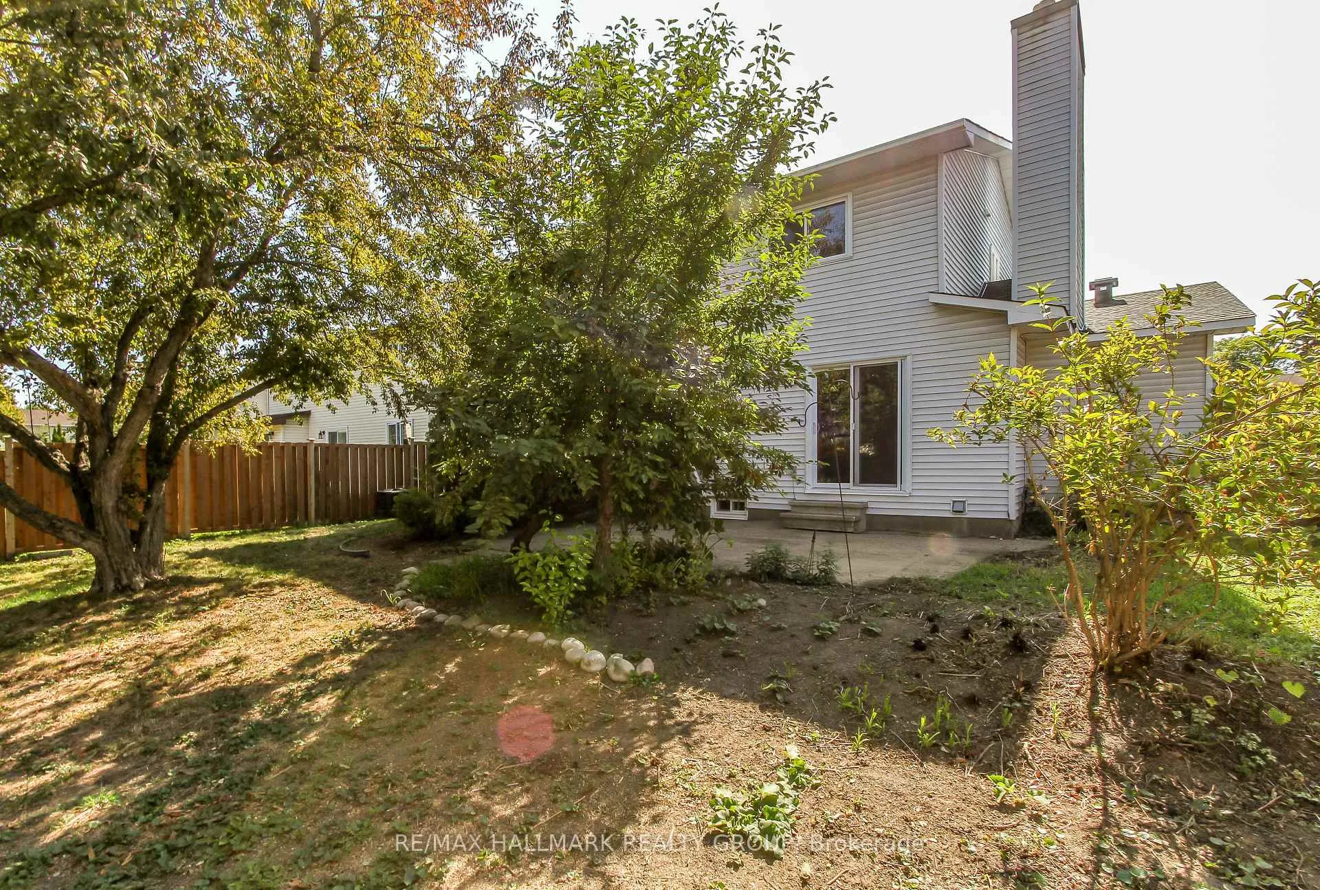 Photo 40 of 1210 Bordeau Grove, Ottawa, Convent Glen — HOMEH