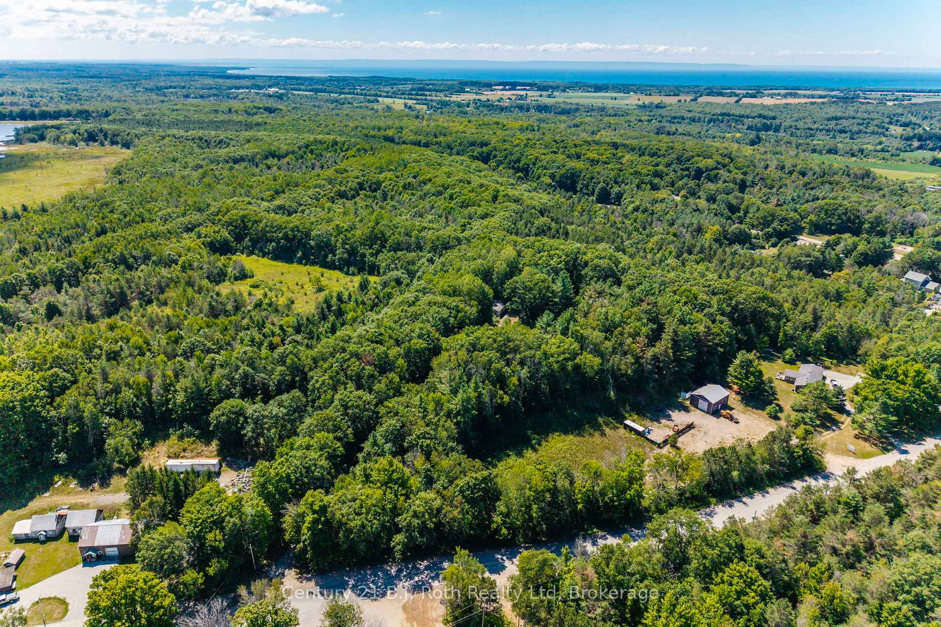 Photo 2 of 1749 Golf Link Road, Tiny, Rural Tiny — HOMEH