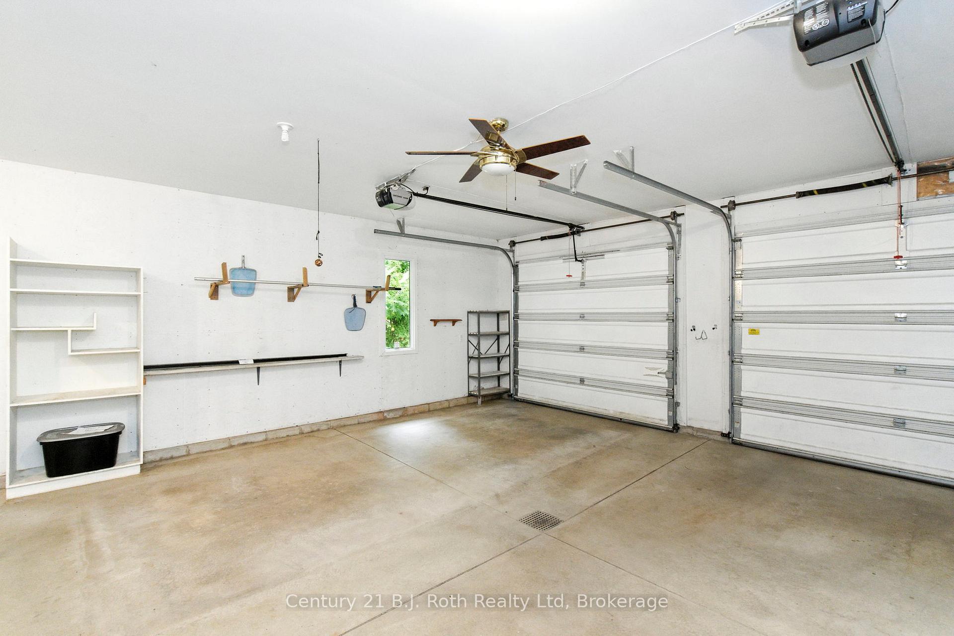 Photo 5 of 1749 Golf Link Road, Tiny, Rural Tiny — HOMEH