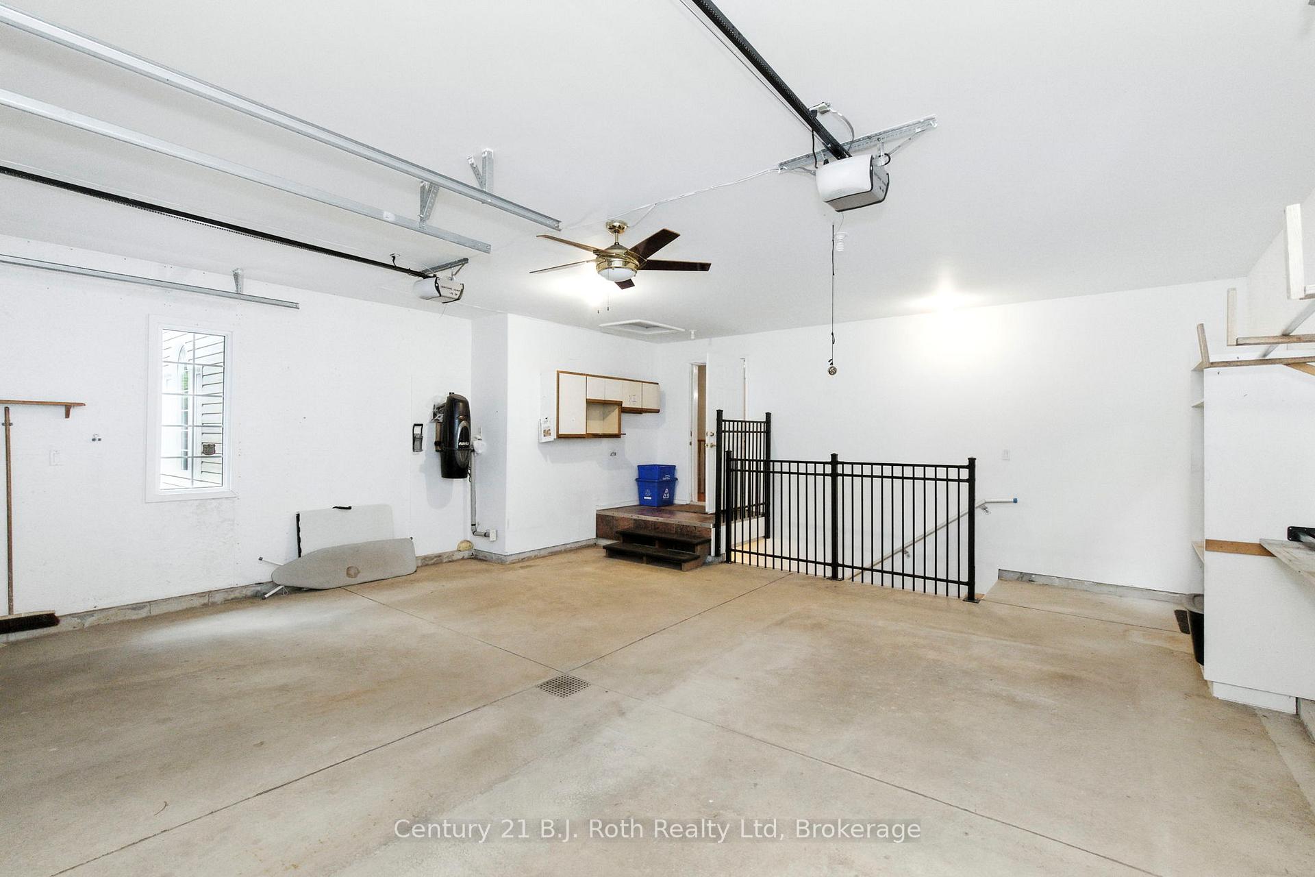 Photo 6 of 1749 Golf Link Road, Tiny, Rural Tiny — HOMEH
