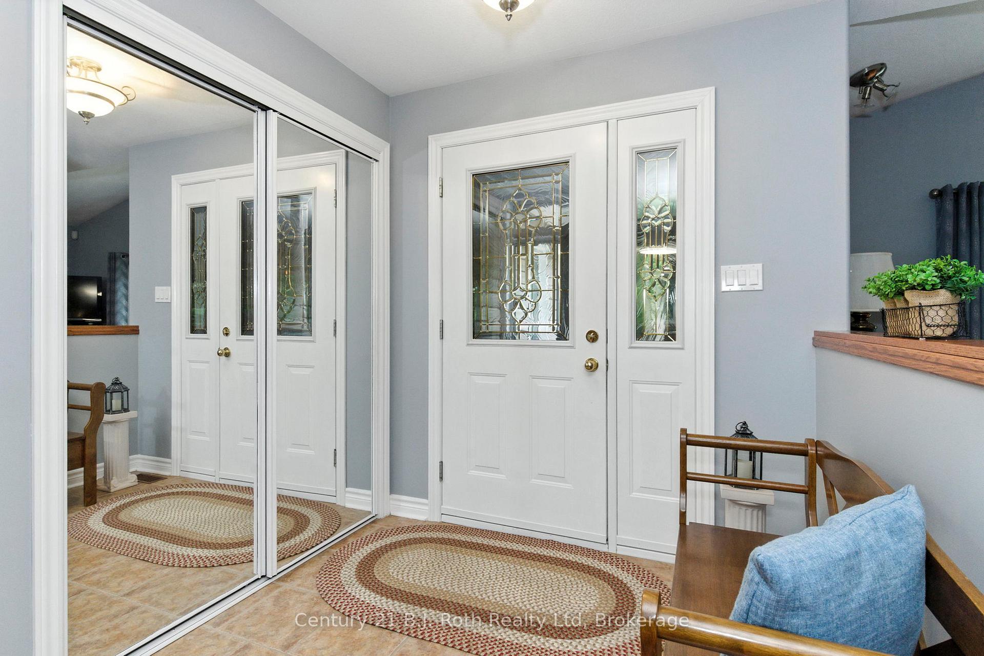 Photo 8 of 1749 Golf Link Road, Tiny, Rural Tiny — HOMEH