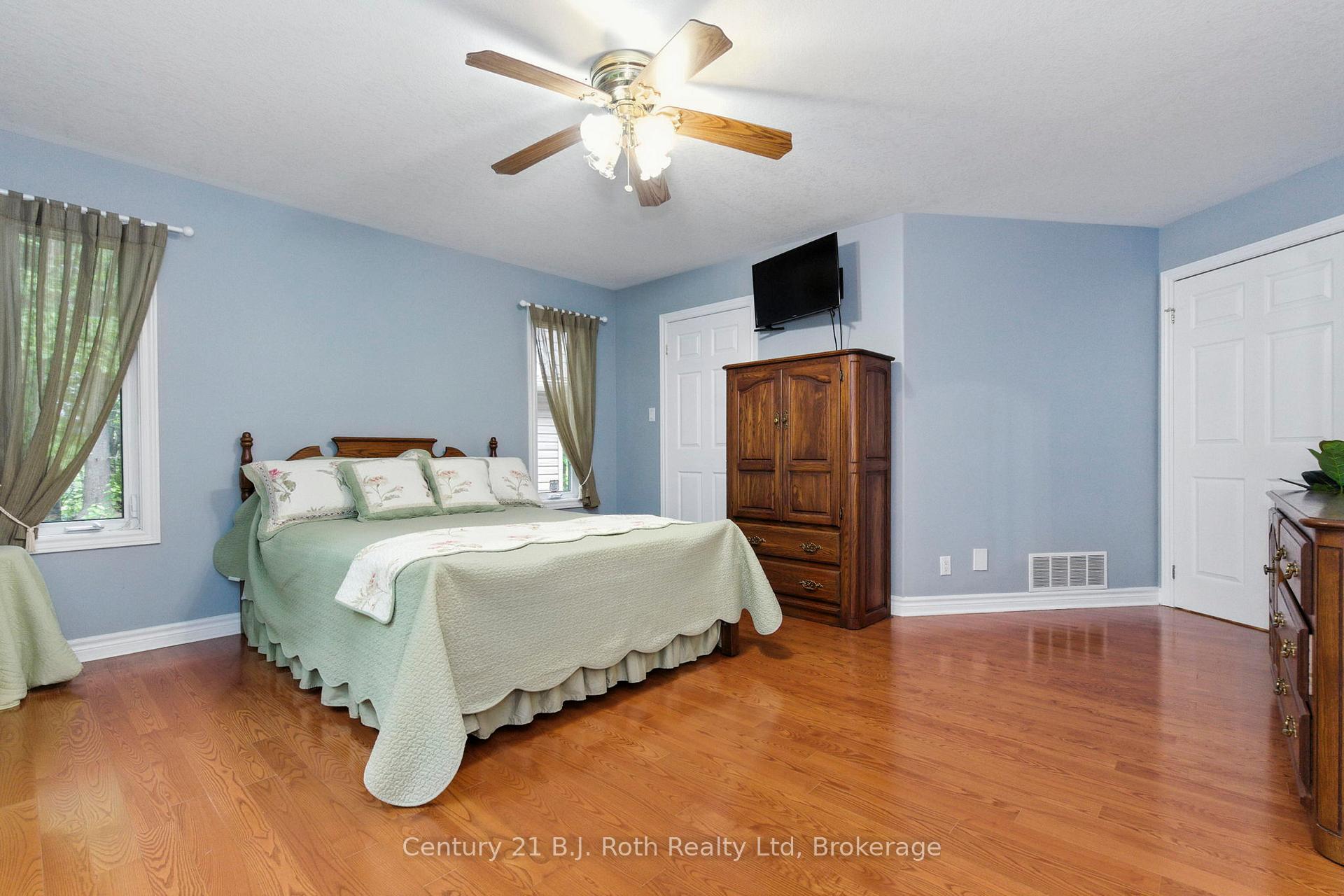 Photo 20 of 1749 Golf Link Road, Tiny, Rural Tiny — HOMEH