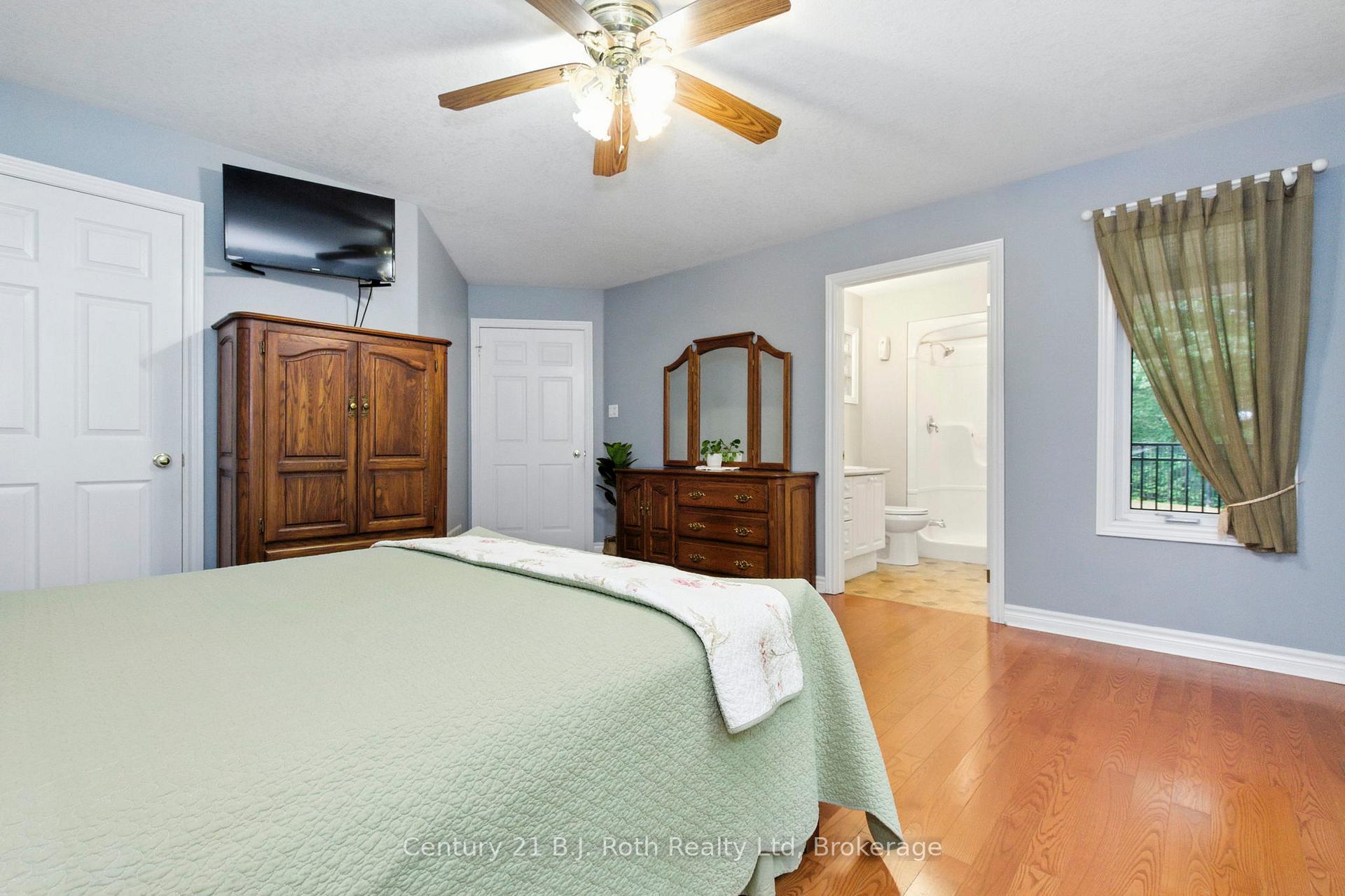 Photo 21 of 1749 Golf Link Road, Tiny, Rural Tiny — HOMEH