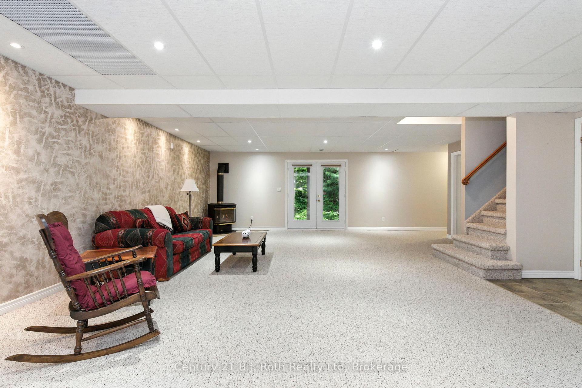 Photo 28 of 1749 Golf Link Road, Tiny, Rural Tiny — HOMEH