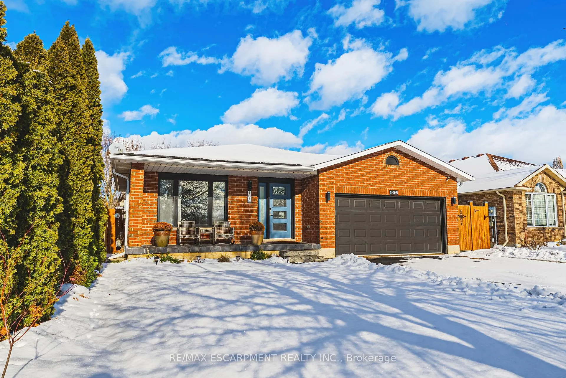 Photo 4 of 106 Highbury Drive, Hamilton, Stoney Creek Mountain — HOMEH