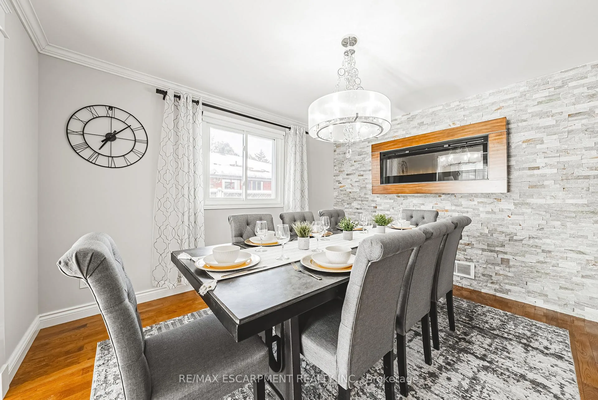 Photo 14 of 106 Highbury Drive, Hamilton, Stoney Creek Mountain — HOMEH
