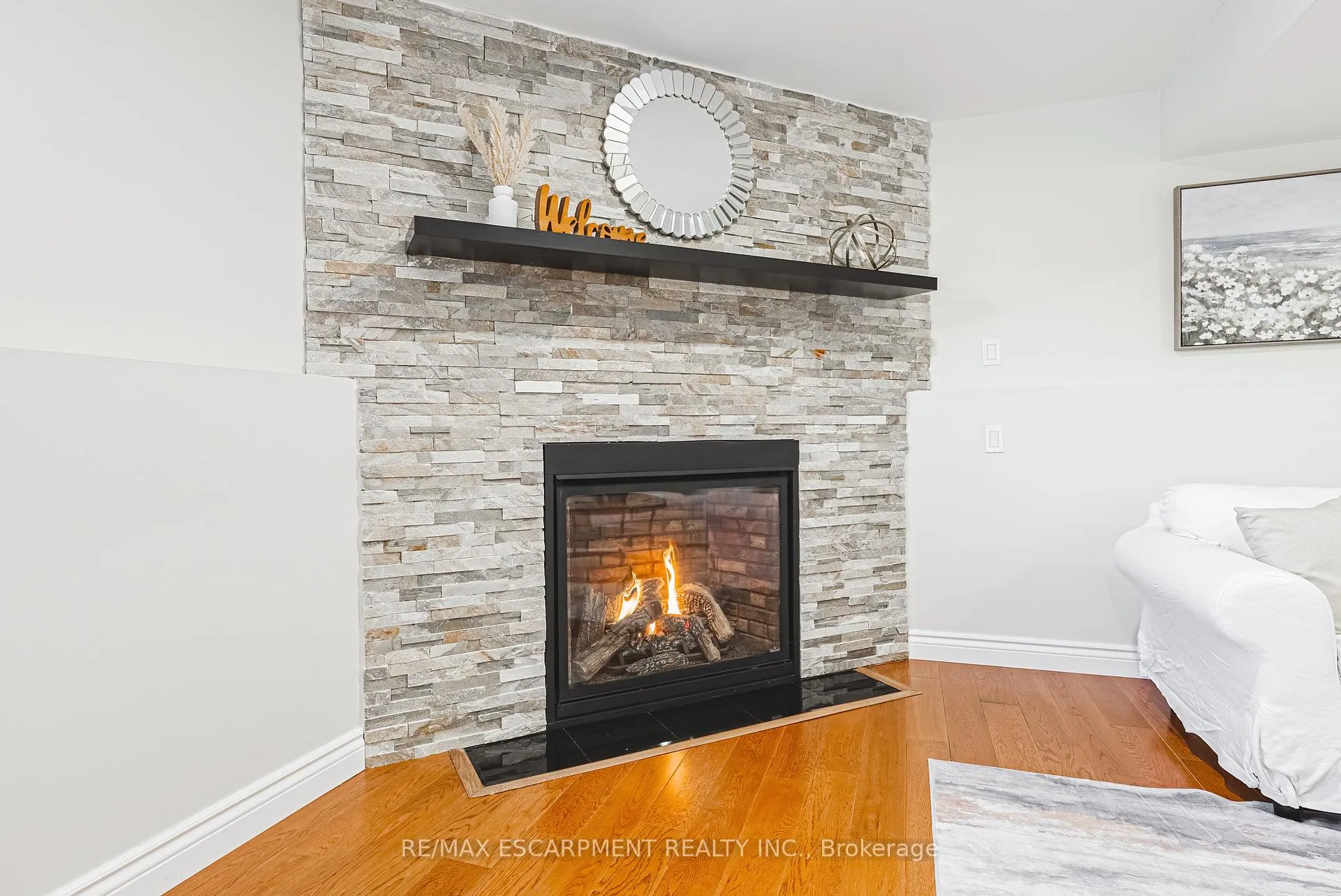 Photo 28 of 106 Highbury Drive, Hamilton, Stoney Creek Mountain — HOMEH