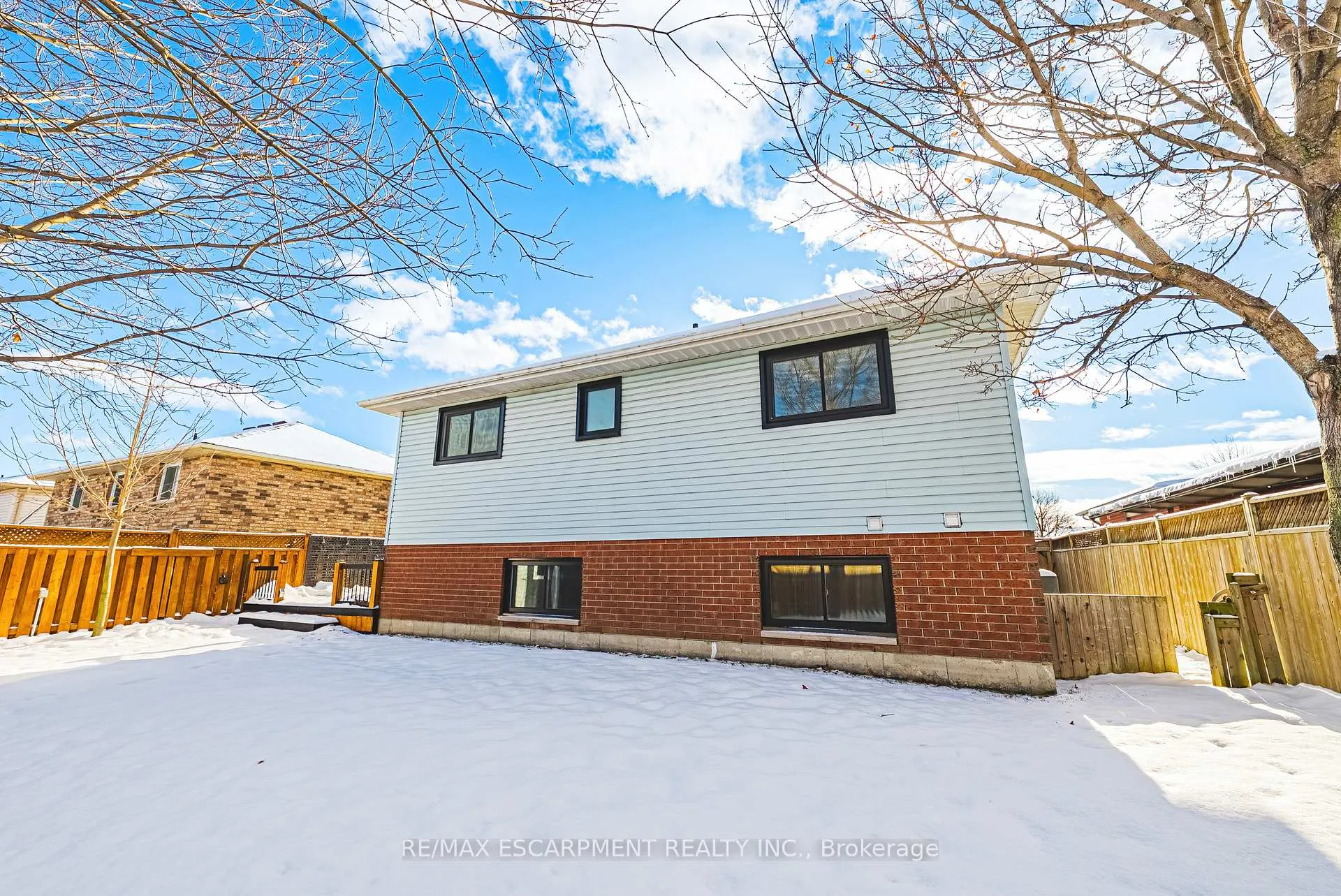 Photo 45 of 106 Highbury Drive, Hamilton, Stoney Creek Mountain — HOMEH