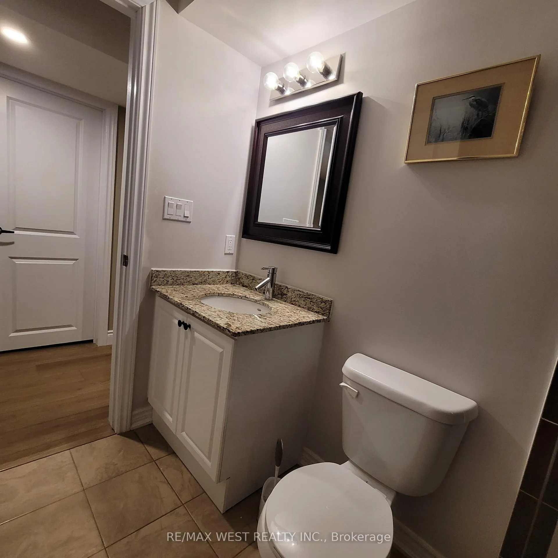 Photo 39 of 9 Aberfoyle Mill Crescent, Puslinch, Aberfoyle — HOMEH