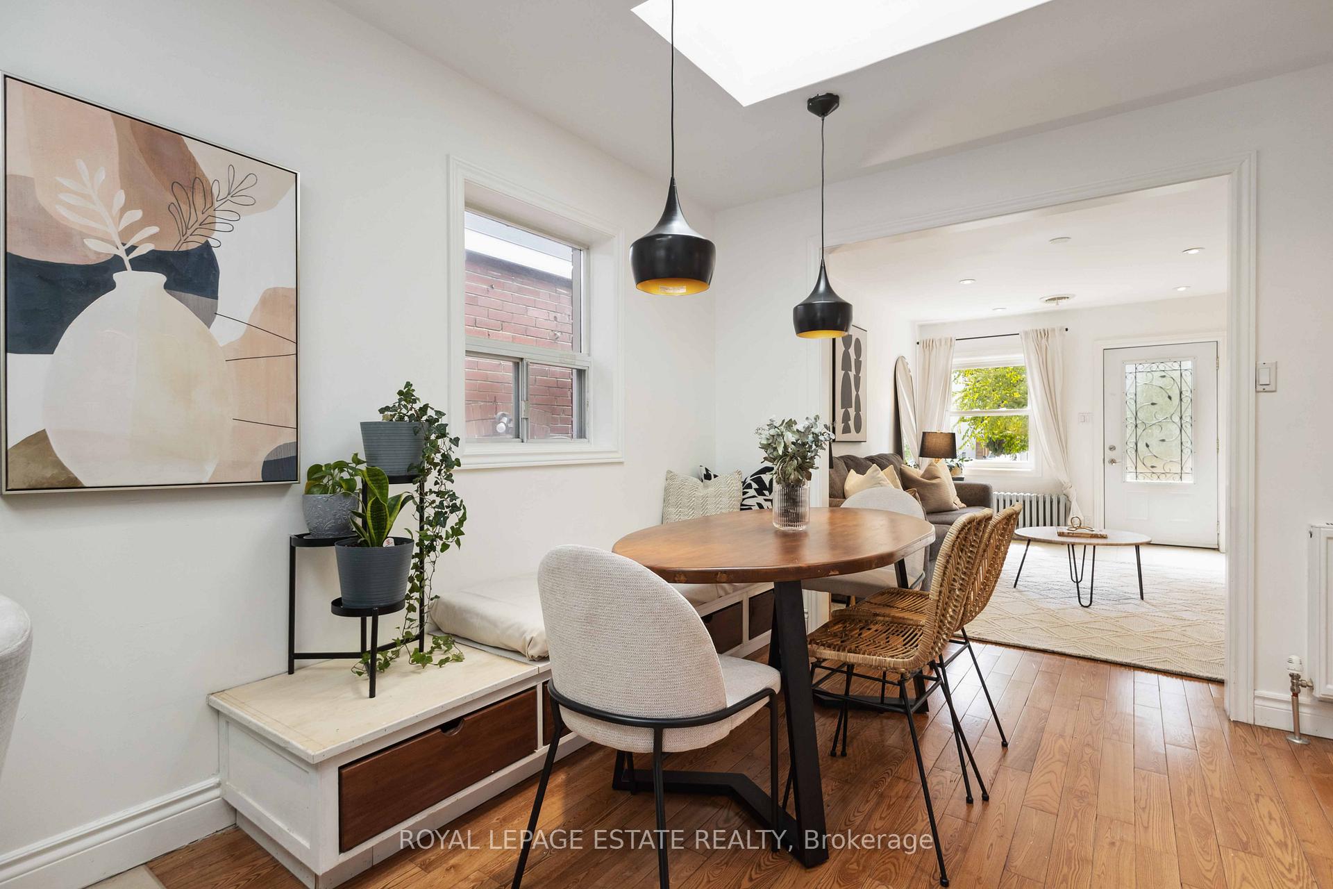 Photo 9 of 185 Oak Park Avenue, Toronto, Woodbine-Lumsden — HOMEH