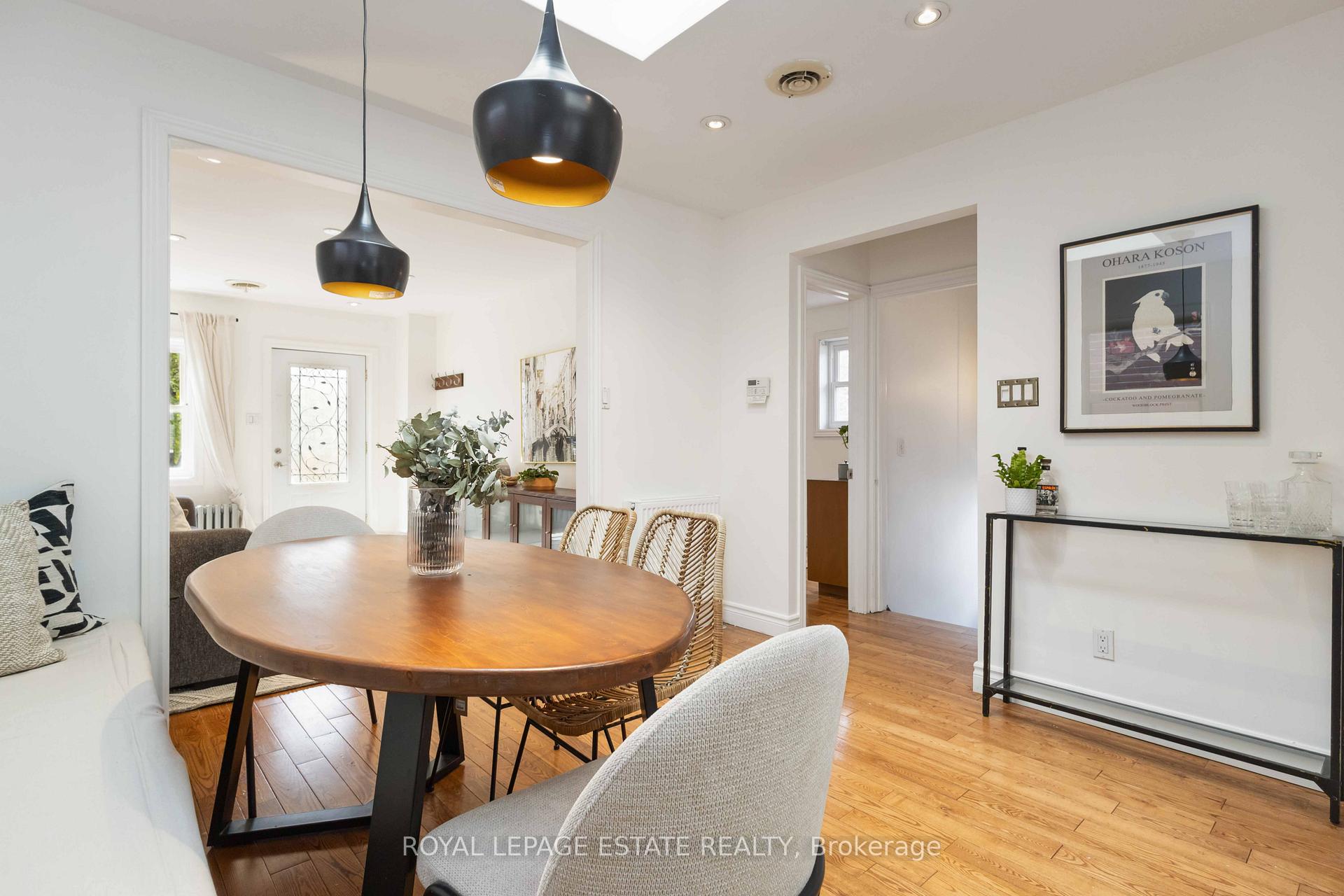 Photo 12 of 185 Oak Park Avenue, Toronto, Woodbine-Lumsden — HOMEH