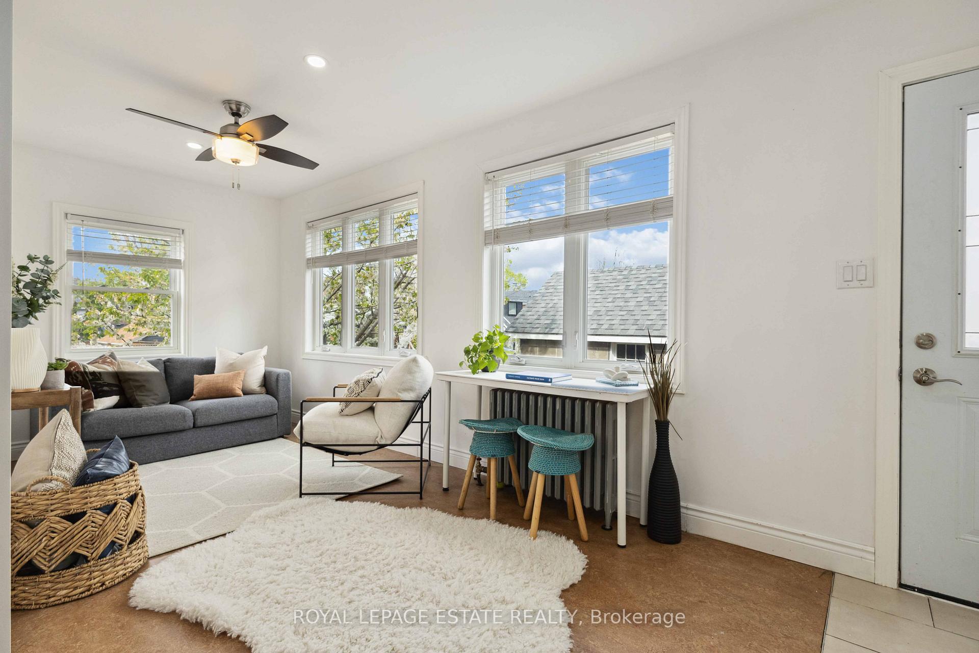 Photo 15 of 185 Oak Park Avenue, Toronto, Woodbine-Lumsden — HOMEH