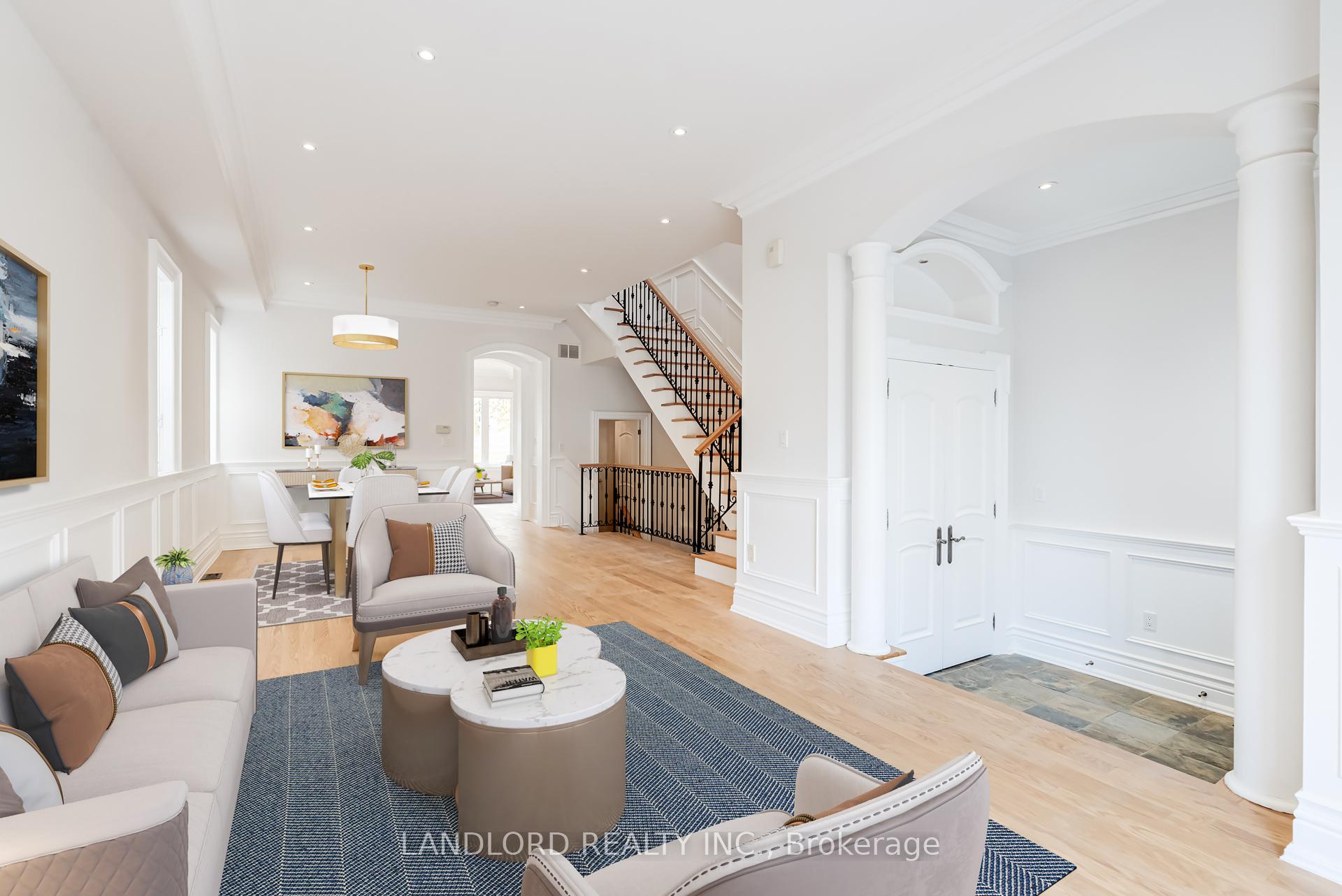 Photo 3 of 425 Cranbrooke Avenue, Toronto, Bedford Park-Nortown — HOMEH