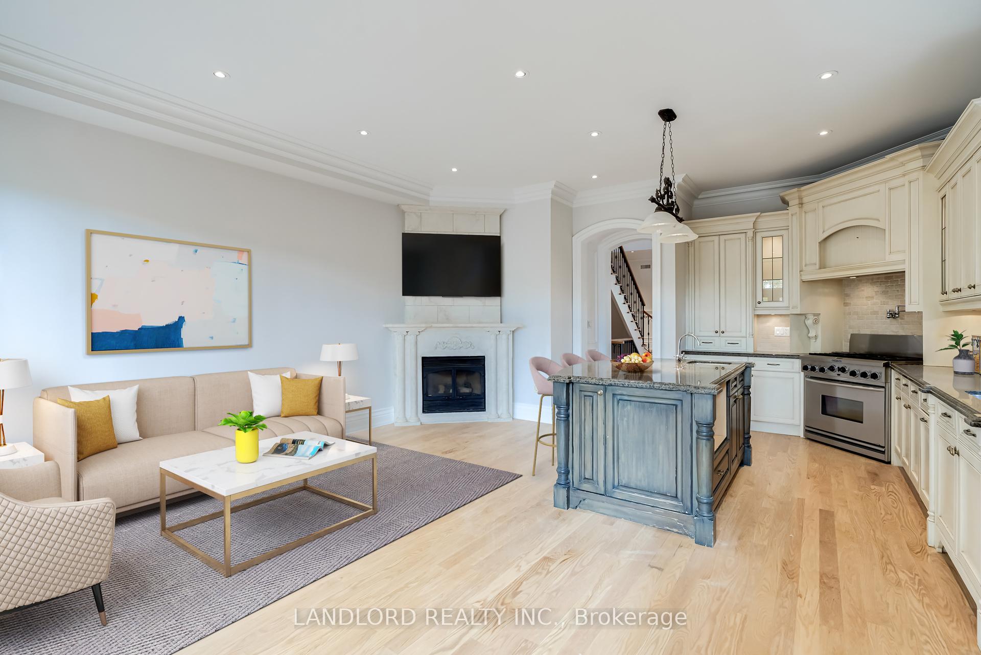 Photo 5 of 425 Cranbrooke Avenue, Toronto, Bedford Park-Nortown — HOMEH