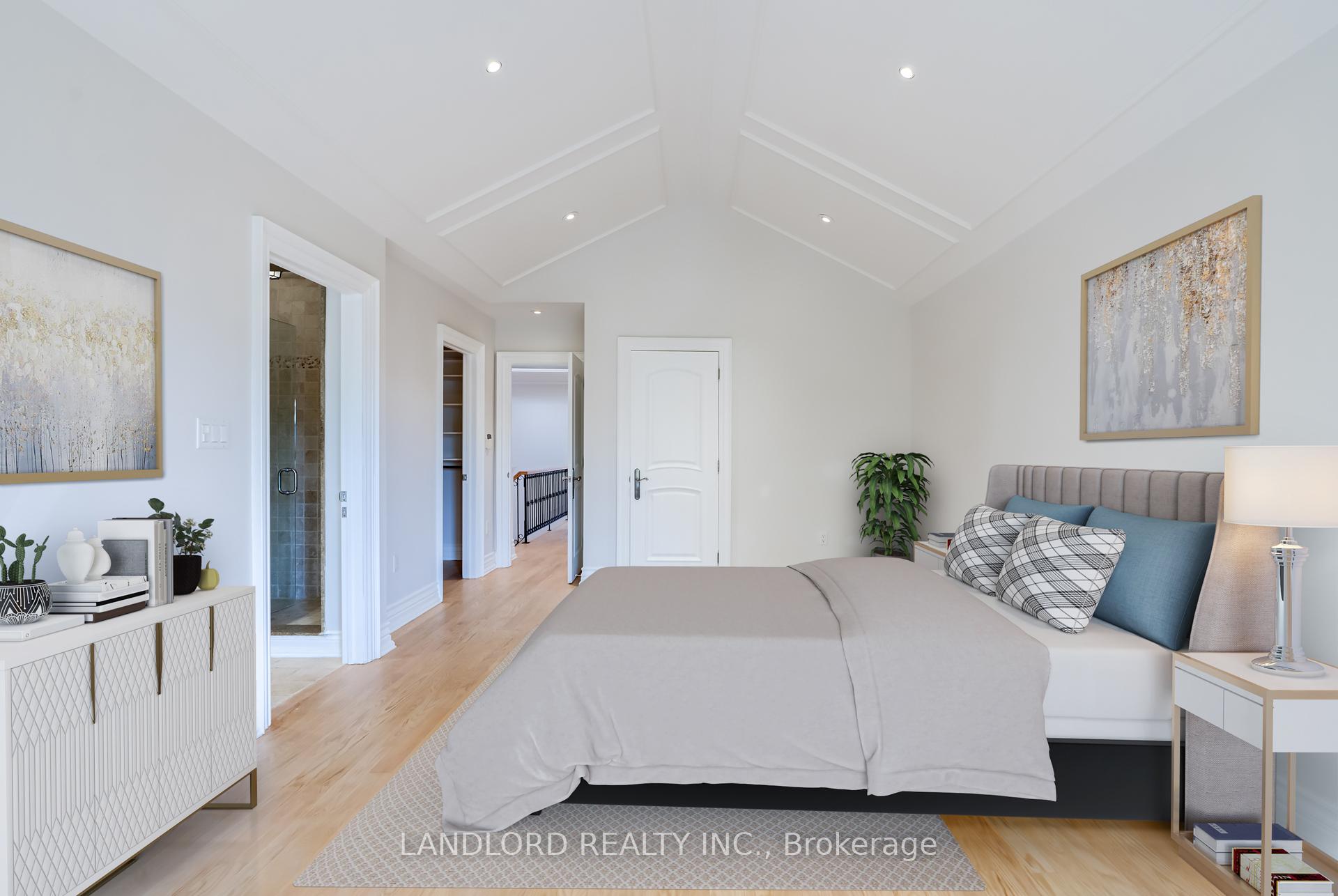 Photo 8 of 425 Cranbrooke Avenue, Toronto, Bedford Park-Nortown — HOMEH