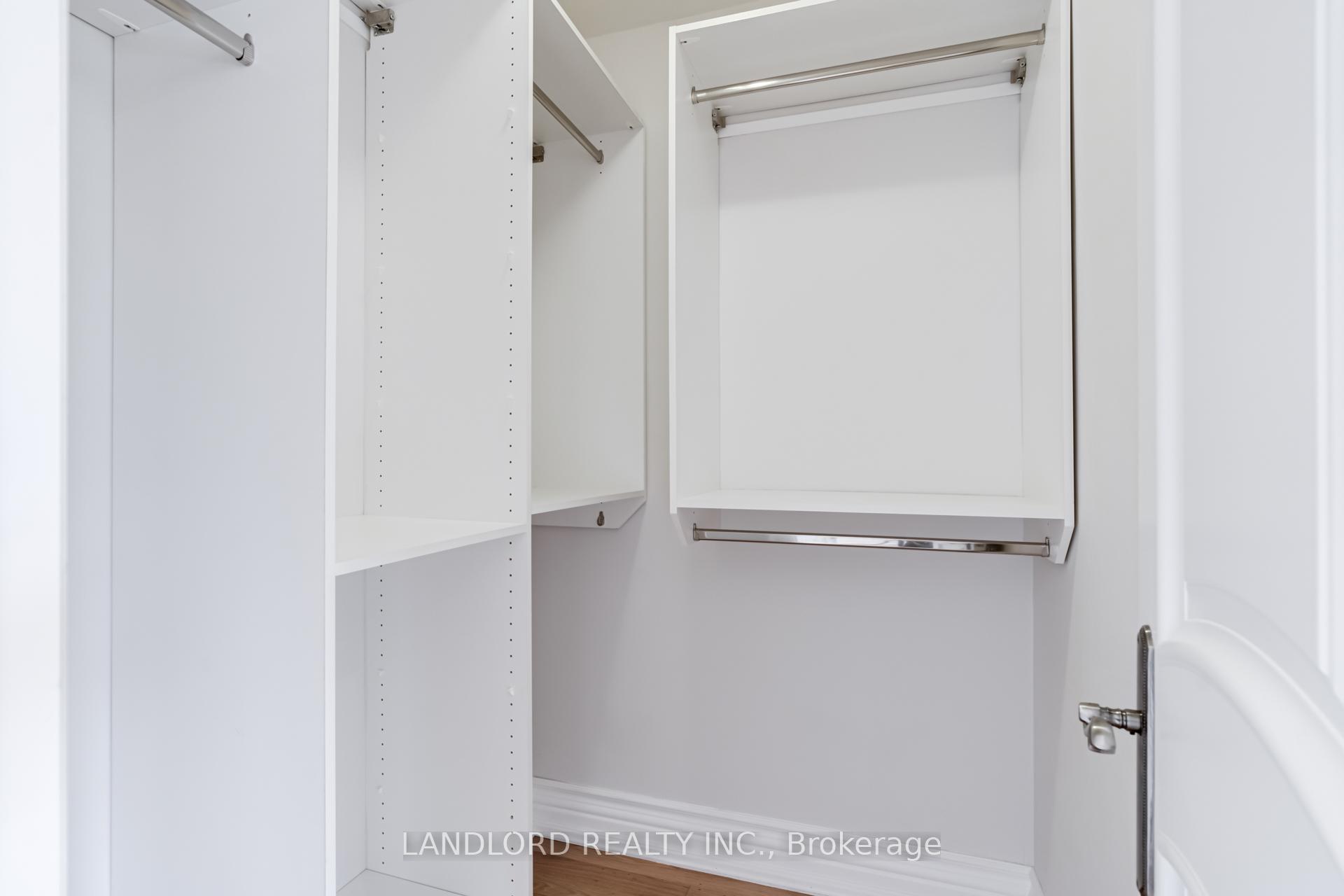 Photo 21 of 425 Cranbrooke Avenue, Toronto, Bedford Park-Nortown — HOMEH