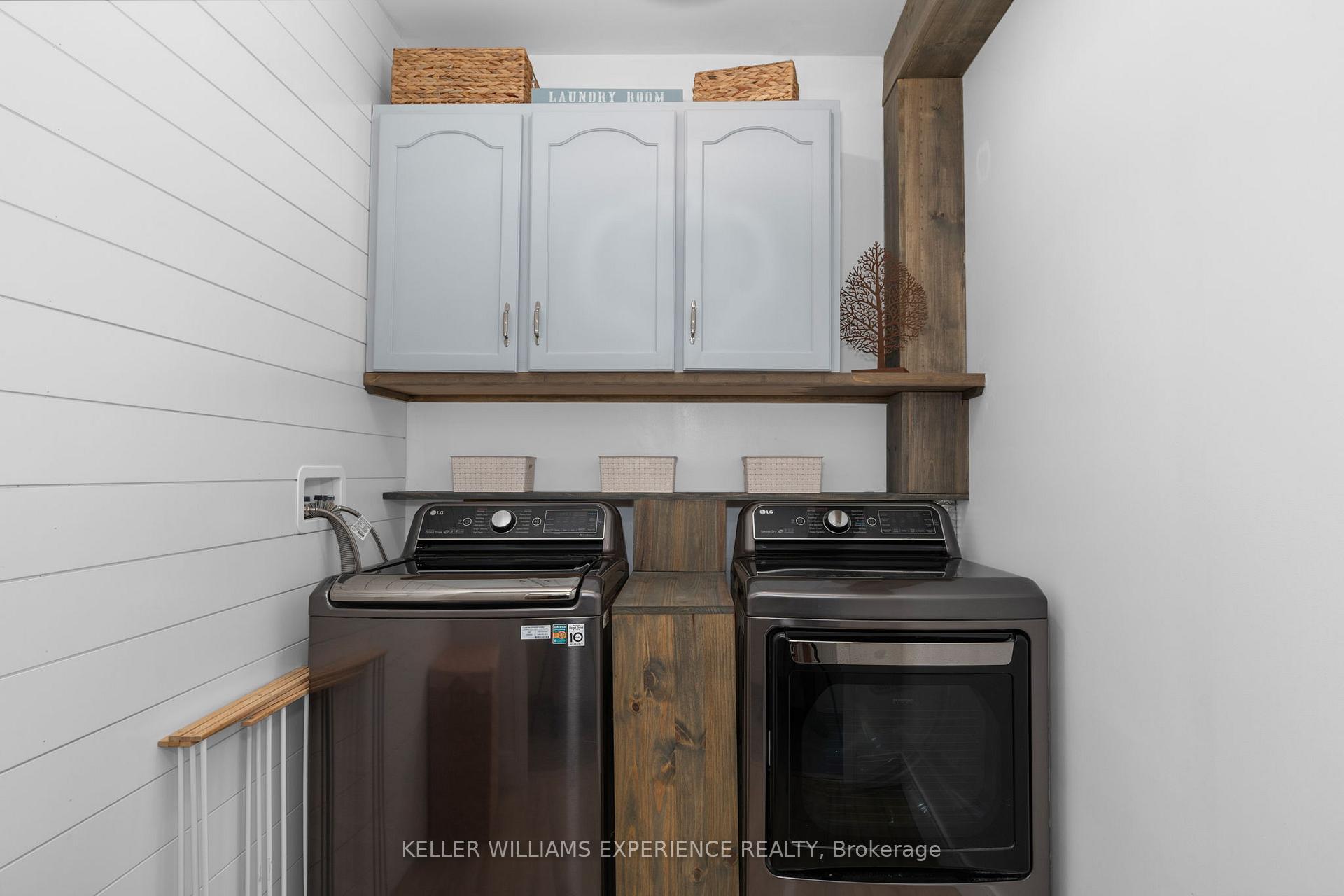 Photo 10 of 153 Rue Eric, Tiny, Lafontaine — HOMEH