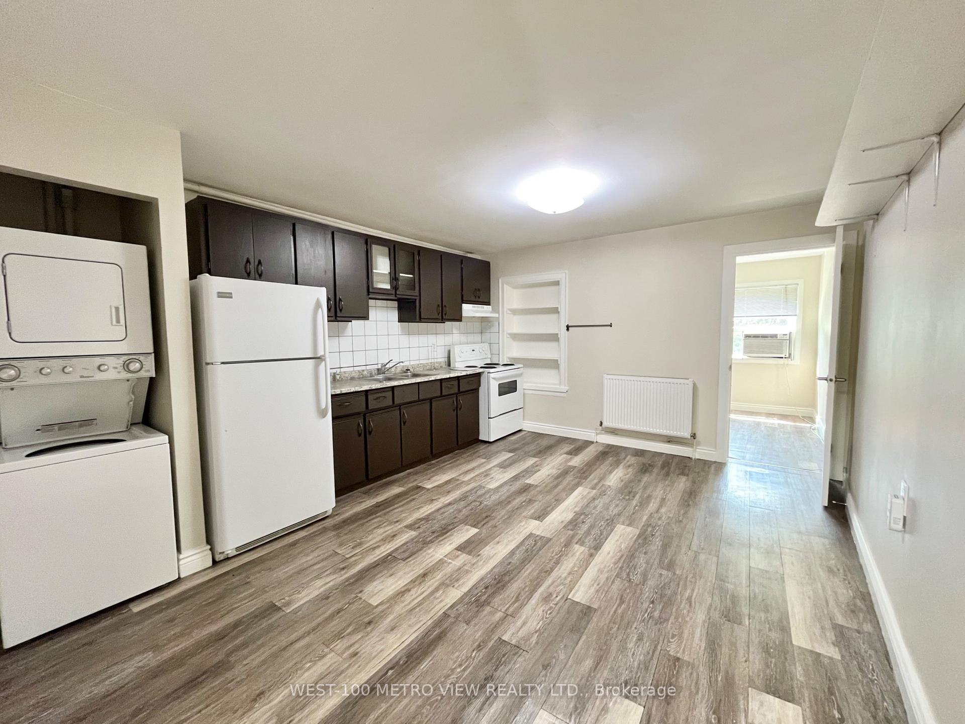 Photo 2 of Unit 3rd Fl, 1321 Dundas Street W, Toronto, Little Portugal — HOMEH