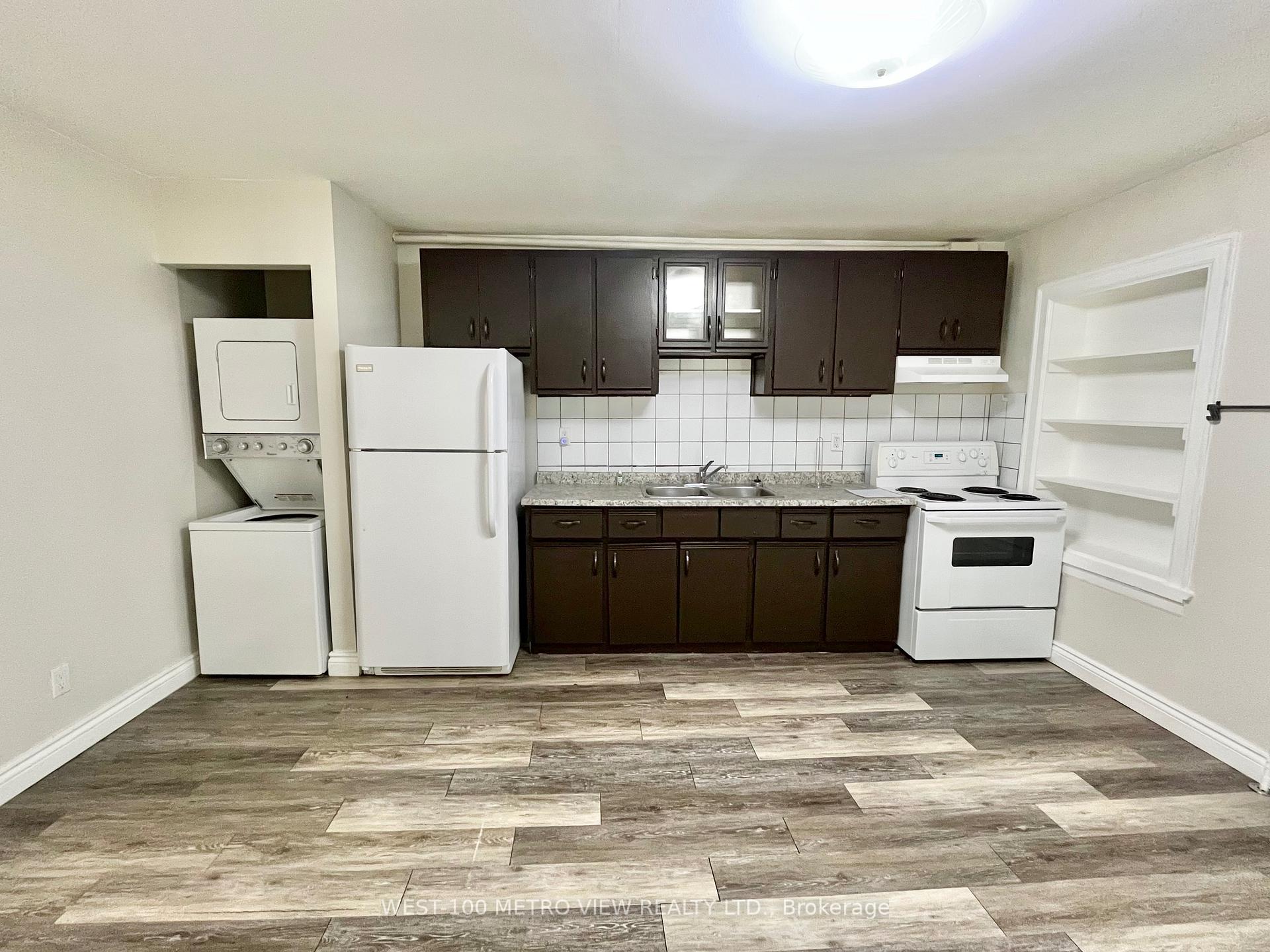 Photo 3 of Unit 3rd Fl, 1321 Dundas Street W, Toronto, Little Portugal — HOMEH