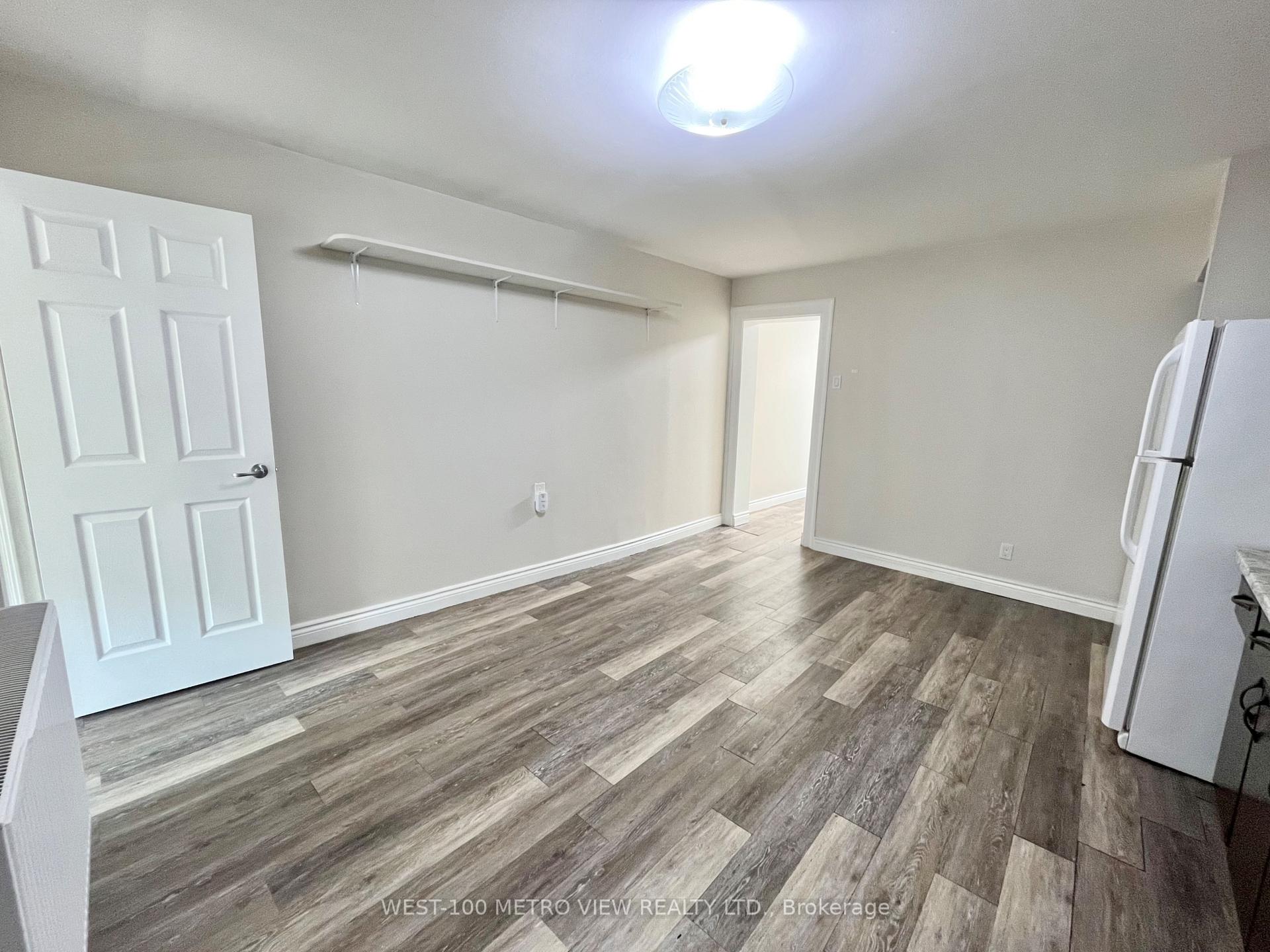 Photo 4 of Unit 3rd Fl, 1321 Dundas Street W, Toronto, Little Portugal — HOMEH