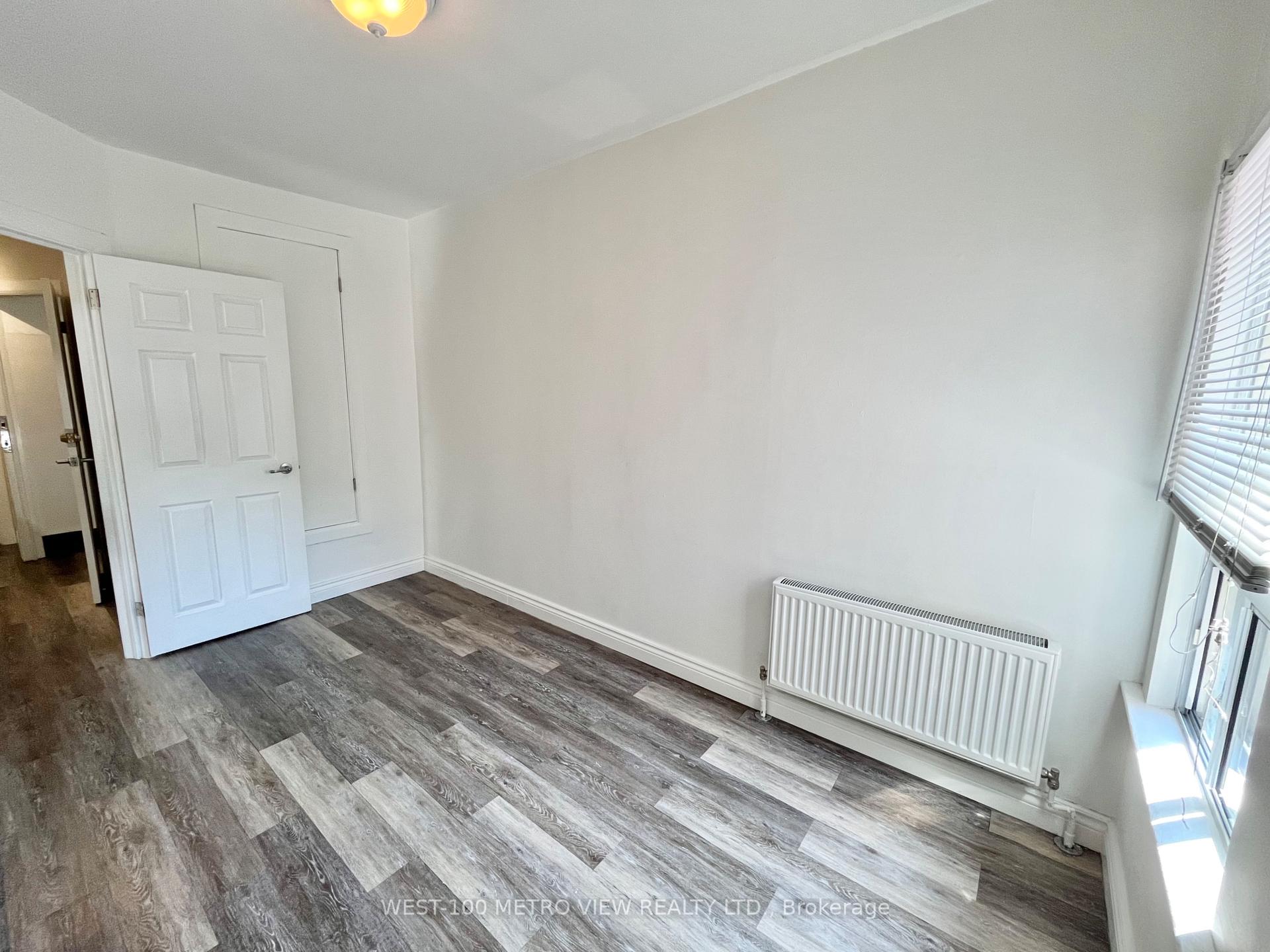 Photo 10 of Unit 3rd Fl, 1321 Dundas Street W, Toronto, Little Portugal — HOMEH