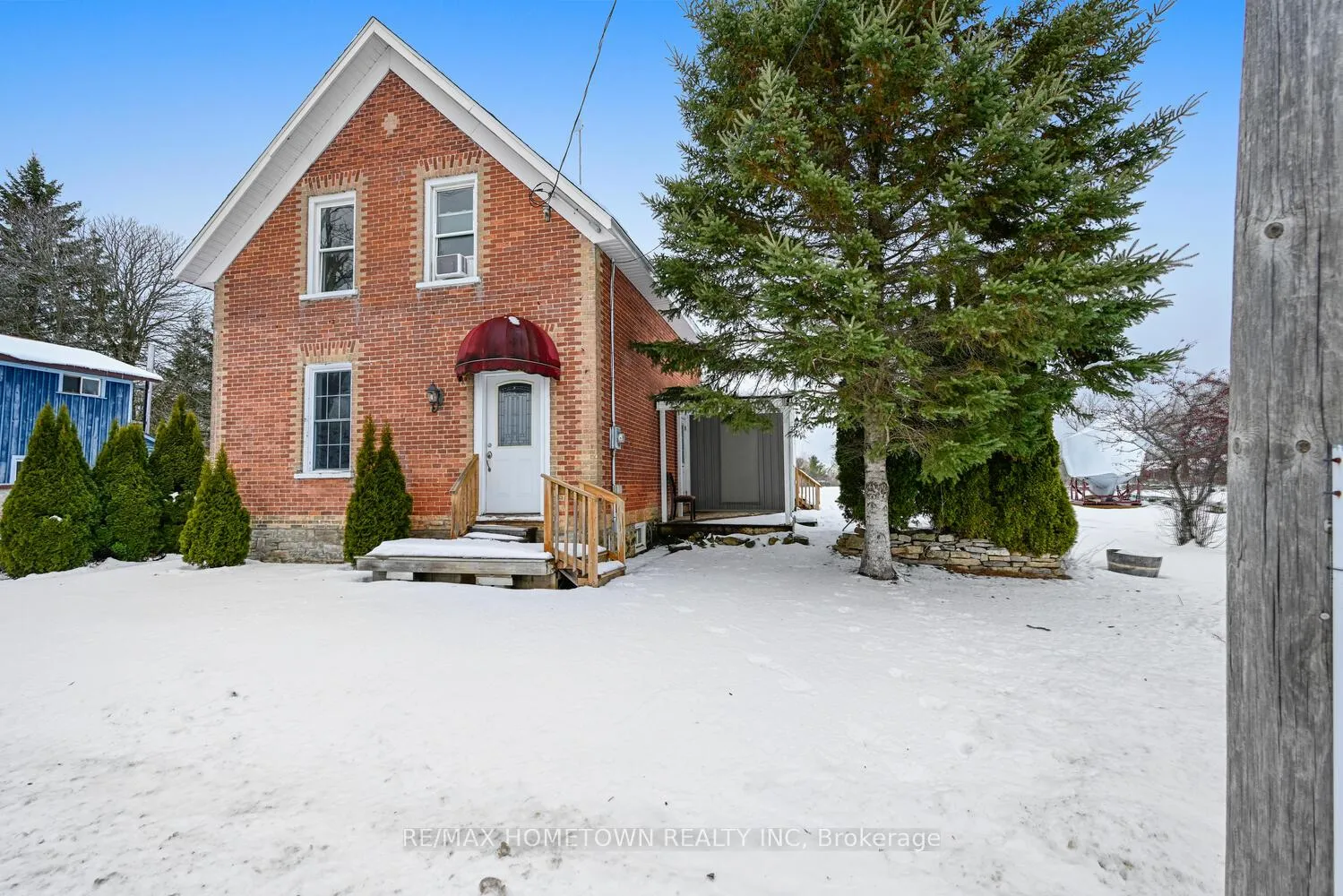 Photo 4 of 5250 Algonquin Road, Augusta, Augusta Twp — HOMEH