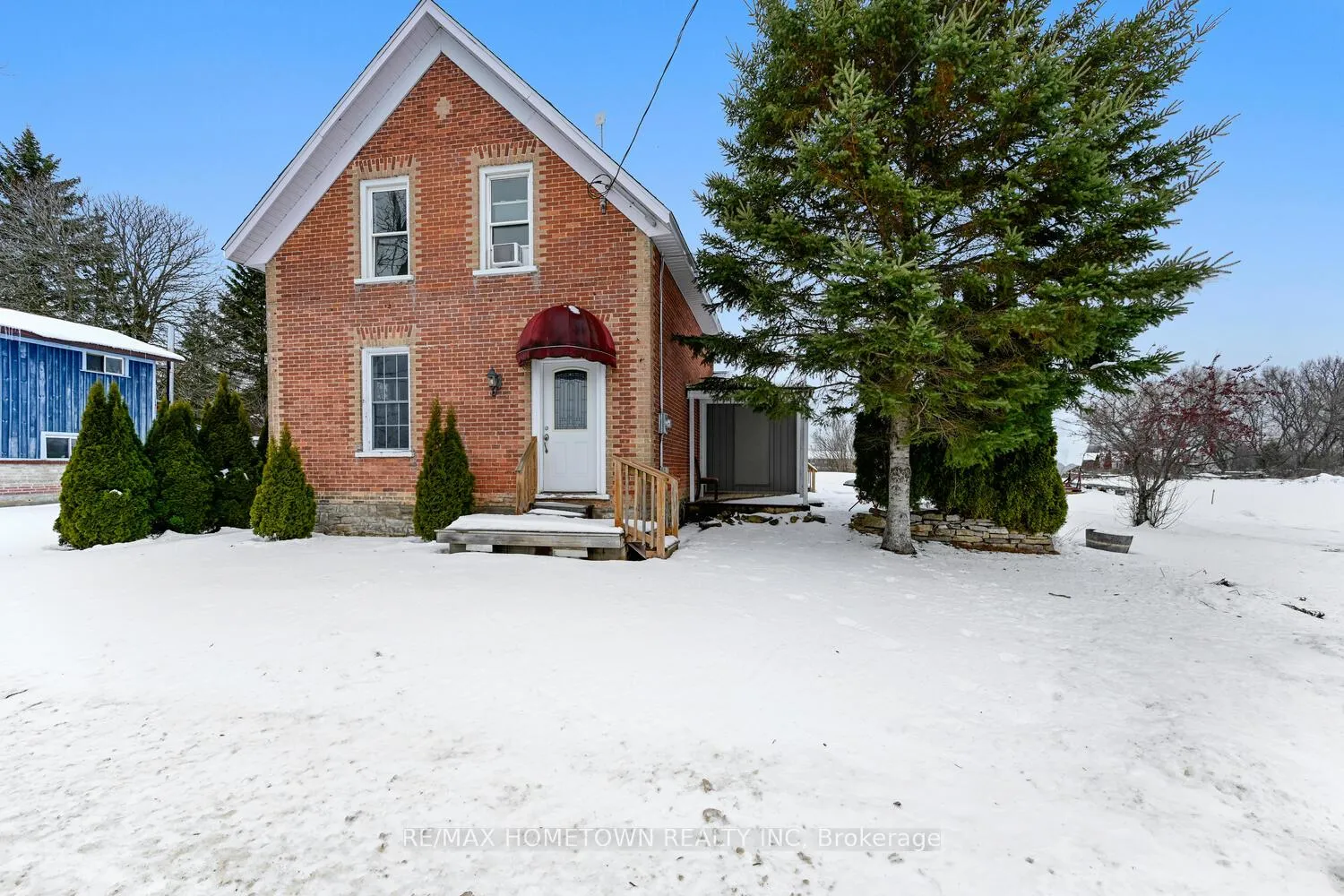 Photo 5 of 5250 Algonquin Road, Augusta, Augusta Twp — HOMEH