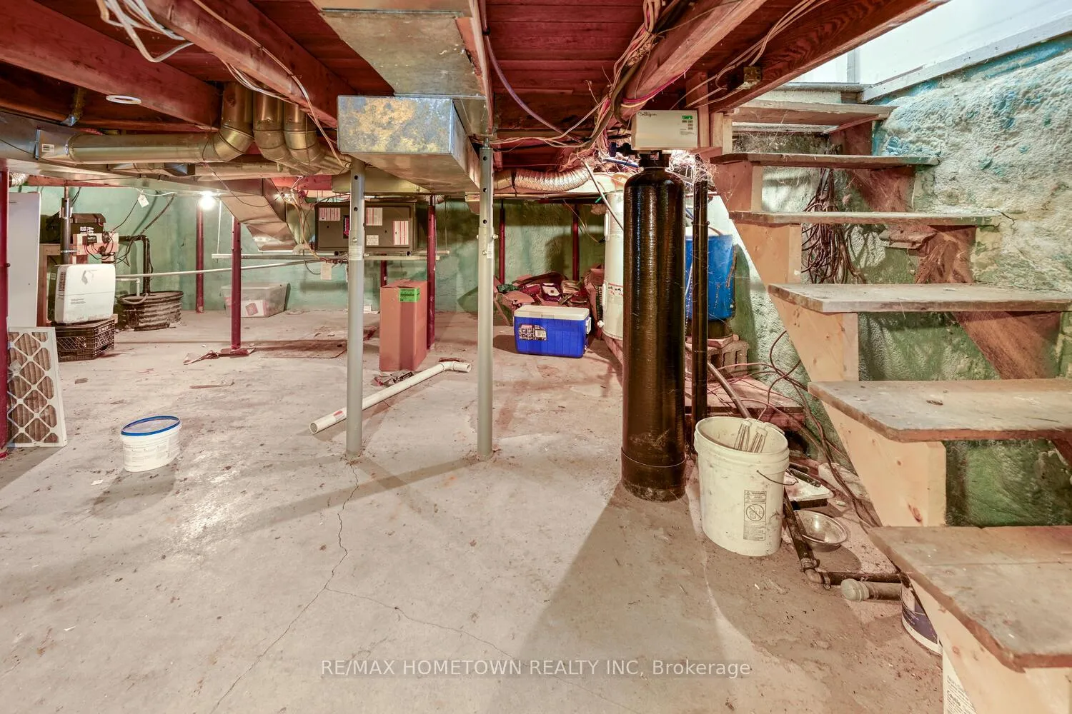 Photo 33 of 5250 Algonquin Road, Augusta, Augusta Twp — HOMEH
