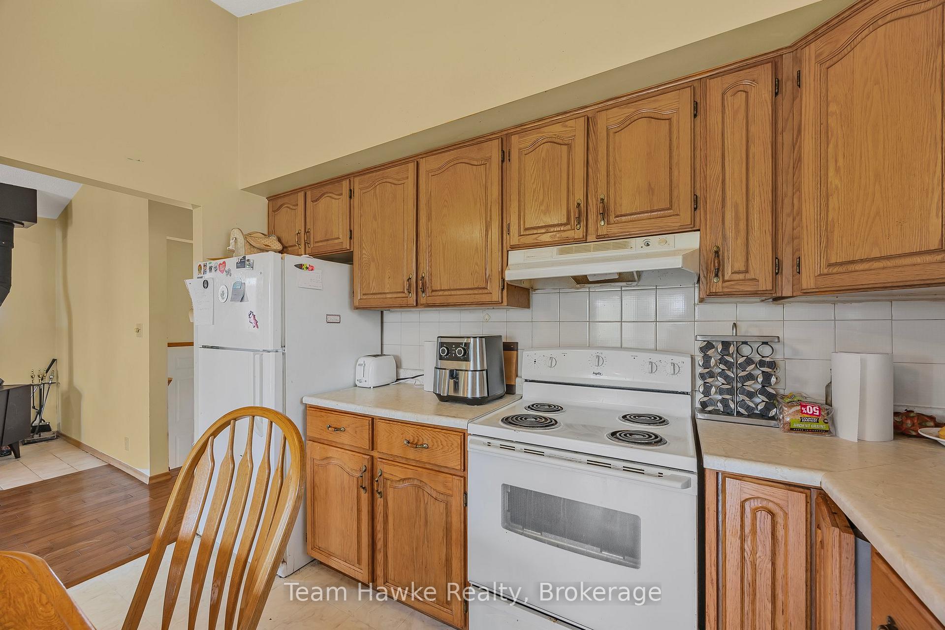 Photo 9 of 41 Grandview Road, Tay, Rural Tay — HOMEH