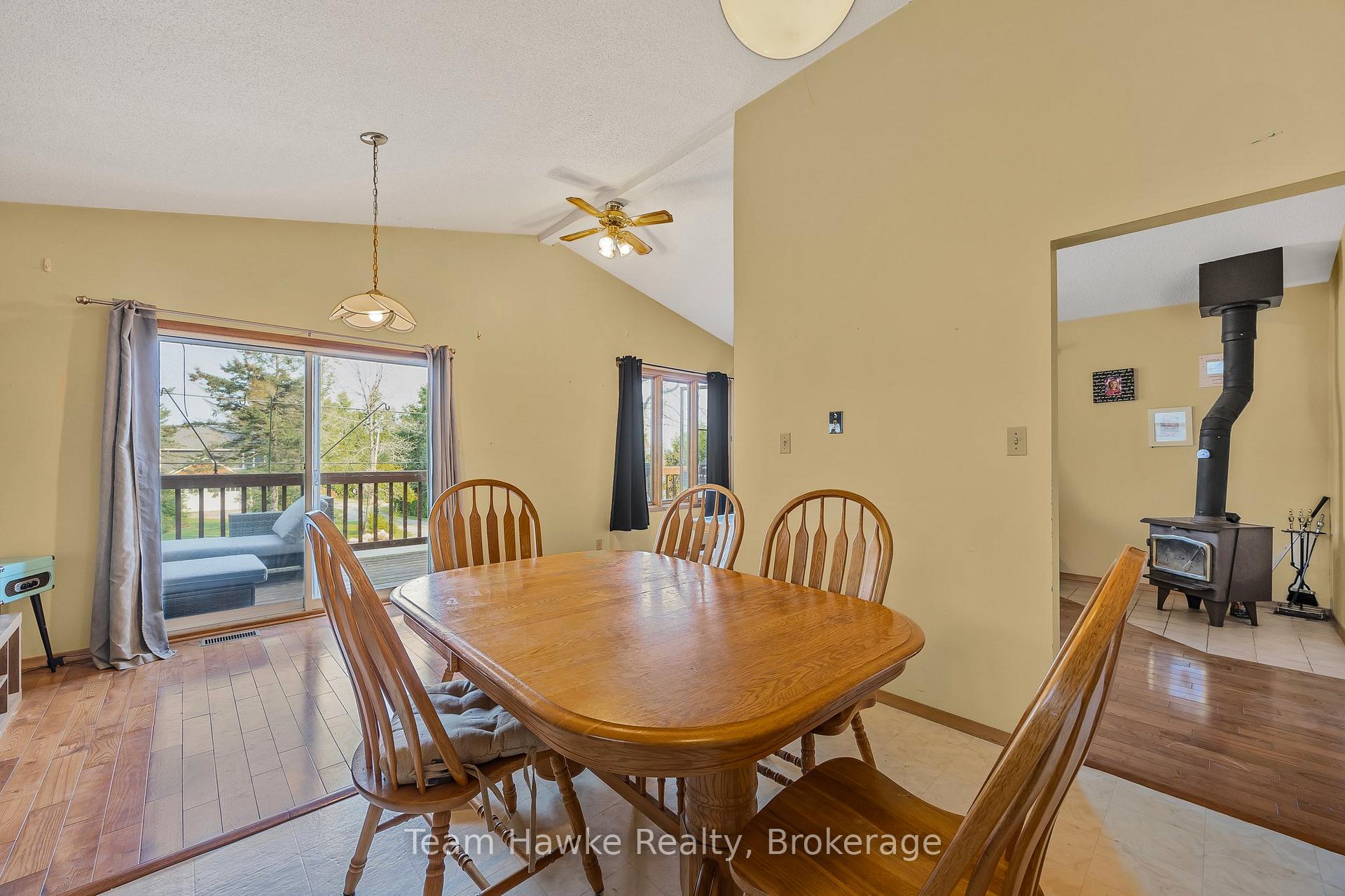 Photo 11 of 41 Grandview Road, Tay, Rural Tay — HOMEH