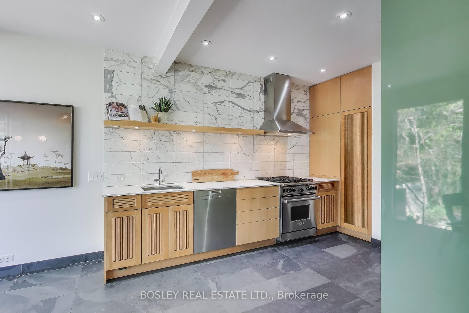 Photo 8 of 30 Butternut Street, Toronto, Playter Estates-Danforth — HOMEH