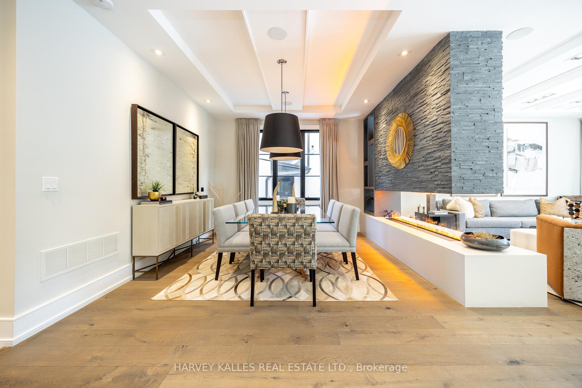 Photo 15 of 108 Mason Boulevard, Toronto, Bedford Park-Nortown — HOMEH
