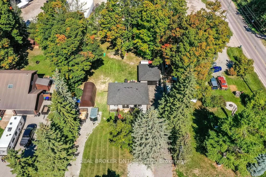 Photo 29 of 812 Cook Street, Innisfil, Rural Innisfil — HOMEH