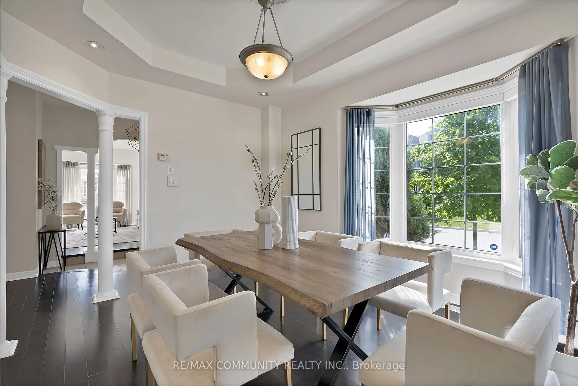 Photo 5 of 62 McCourt Drive, Ajax, South East — HOMEH