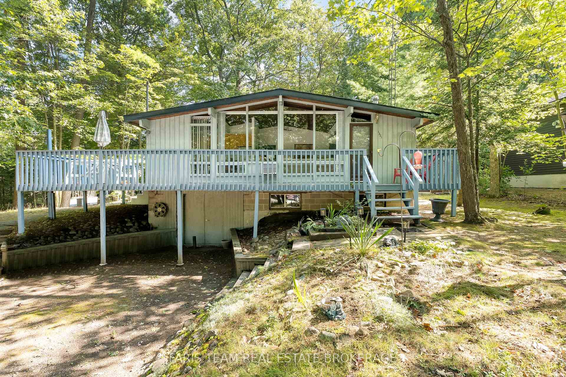 Photo 2 of 1321 Tiny Beaches Road N, Tiny, Rural Tiny — HOMEH