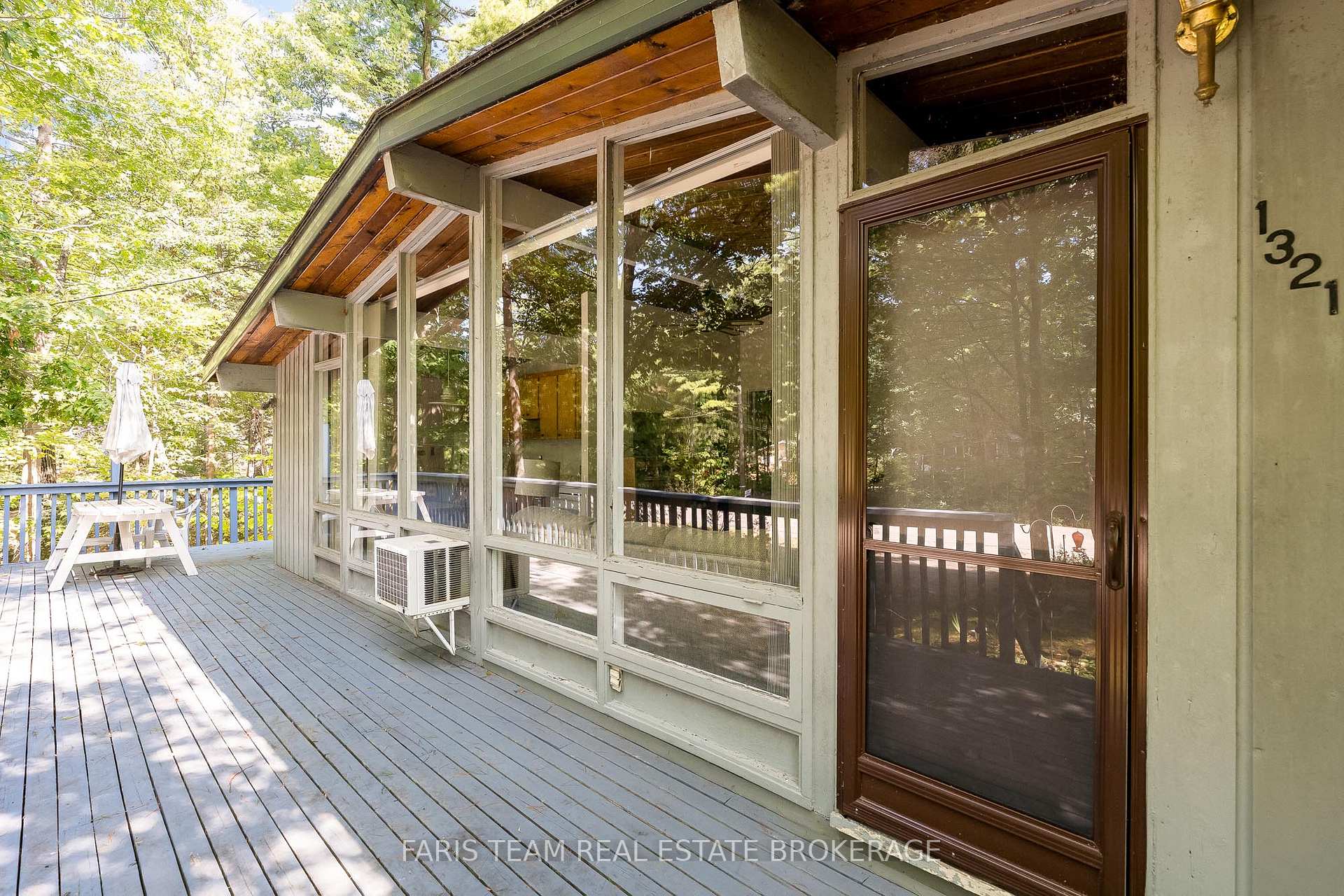 Photo 3 of 1321 Tiny Beaches Road N, Tiny, Rural Tiny — HOMEH